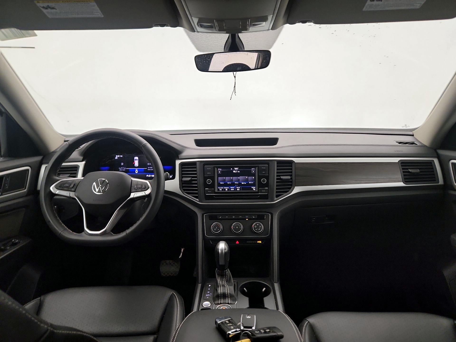 Thumbnail: 2023 Volkswagen Atlas - 9