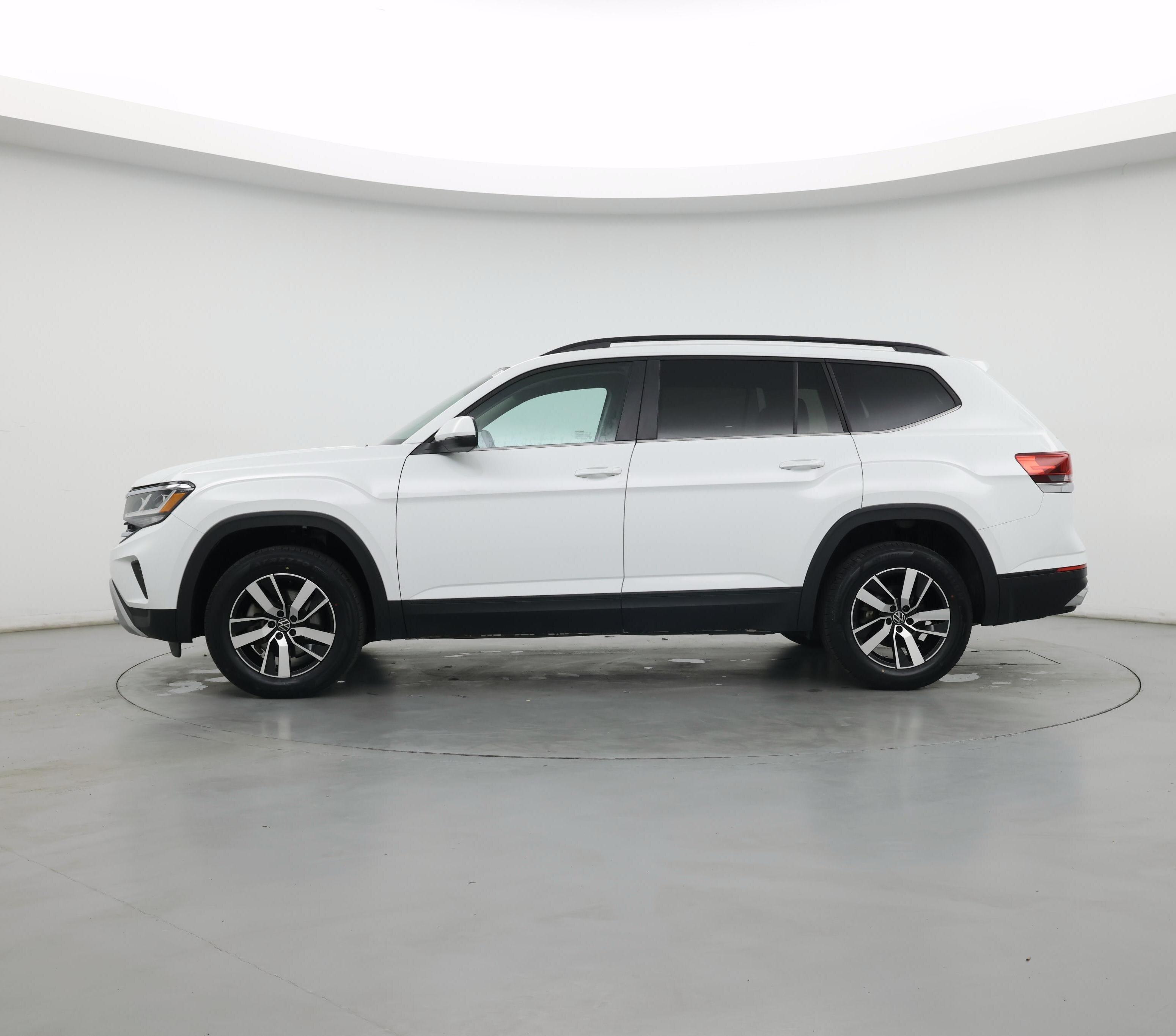 Thumbnail: 2023 Volkswagen Atlas - 3