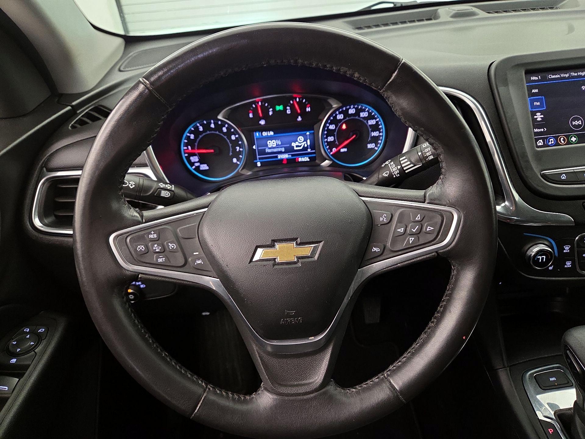 Thumbnail: 2022 Chevrolet Equinox - 10