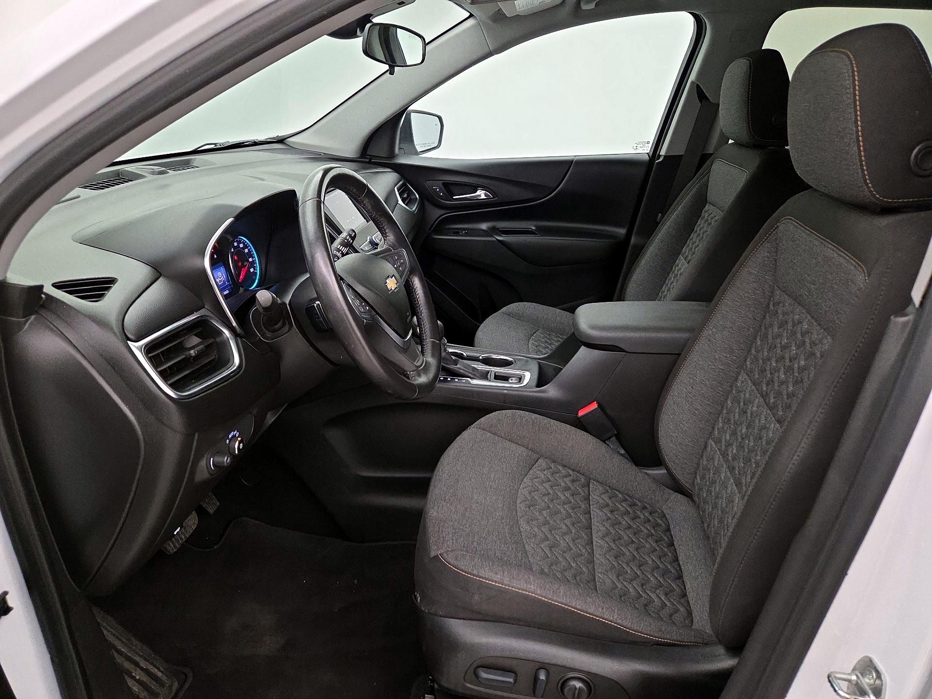 Thumbnail: 2022 Chevrolet Equinox - 11