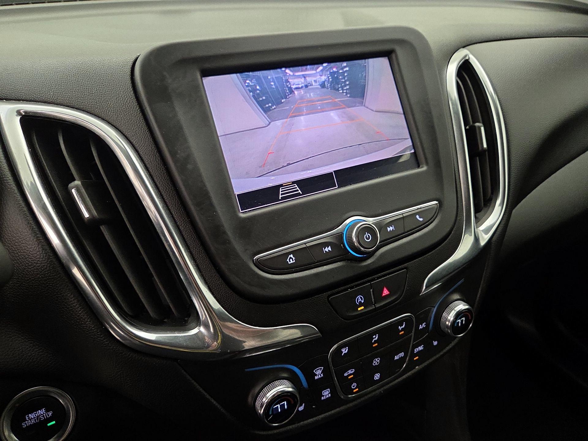 Thumbnail: 2022 Chevrolet Equinox - 14