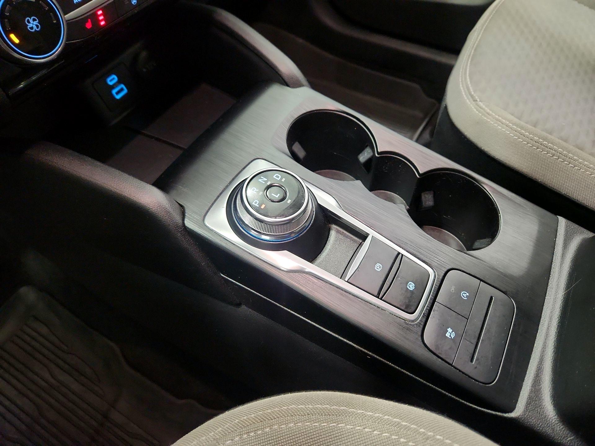 Thumbnail: 2022 Ford Escape - 17