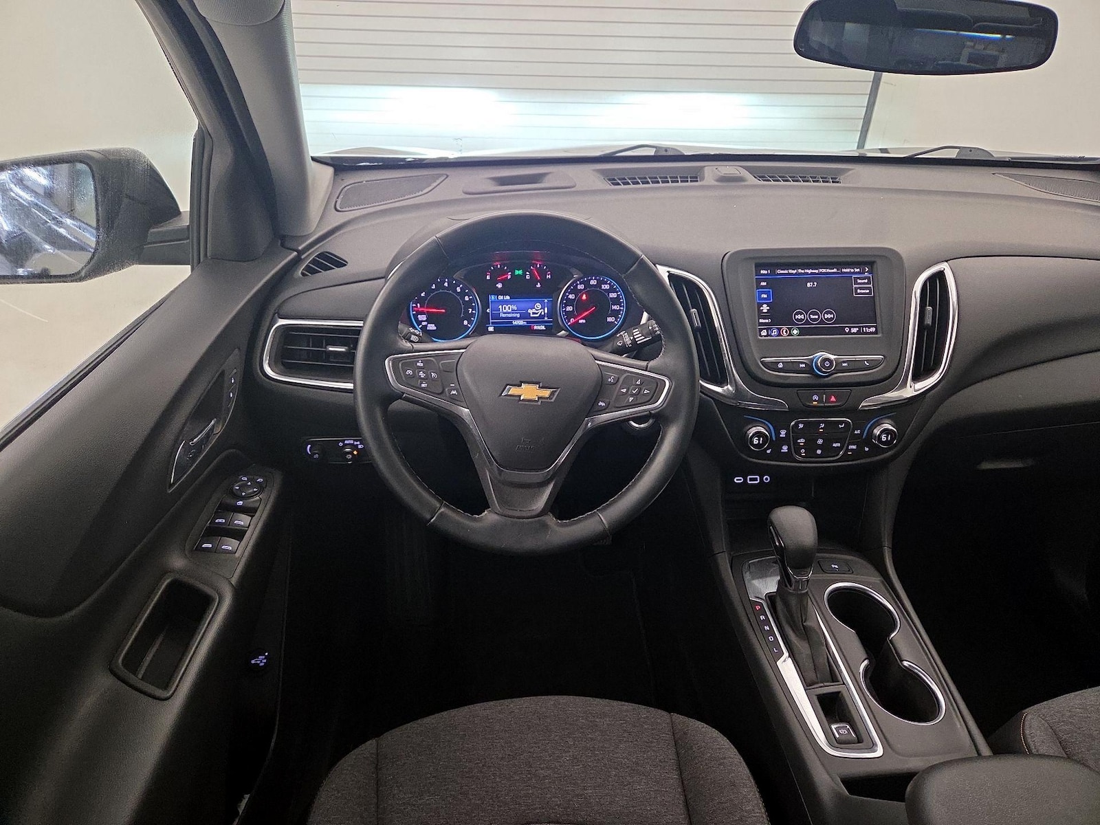 2023 Chevrolet Equinox LT - Photo 11