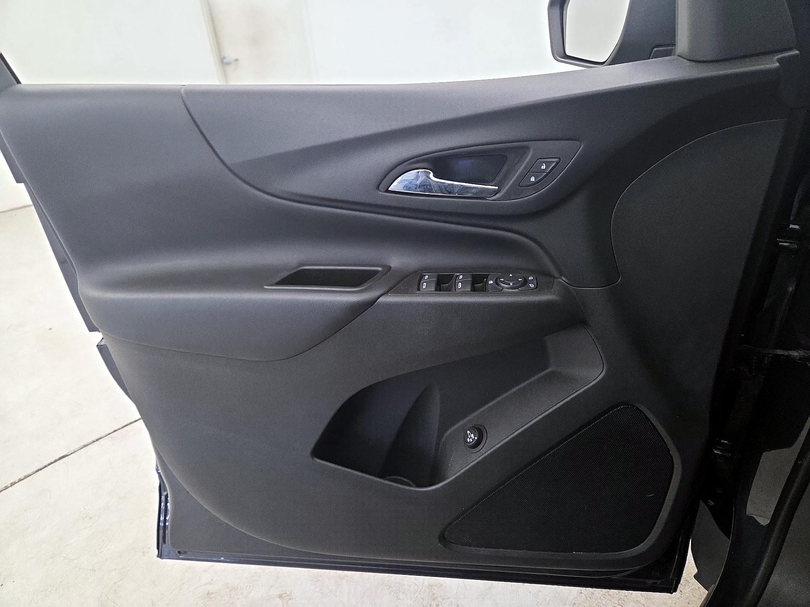 2023 Chevrolet Equinox LT - Photo 13