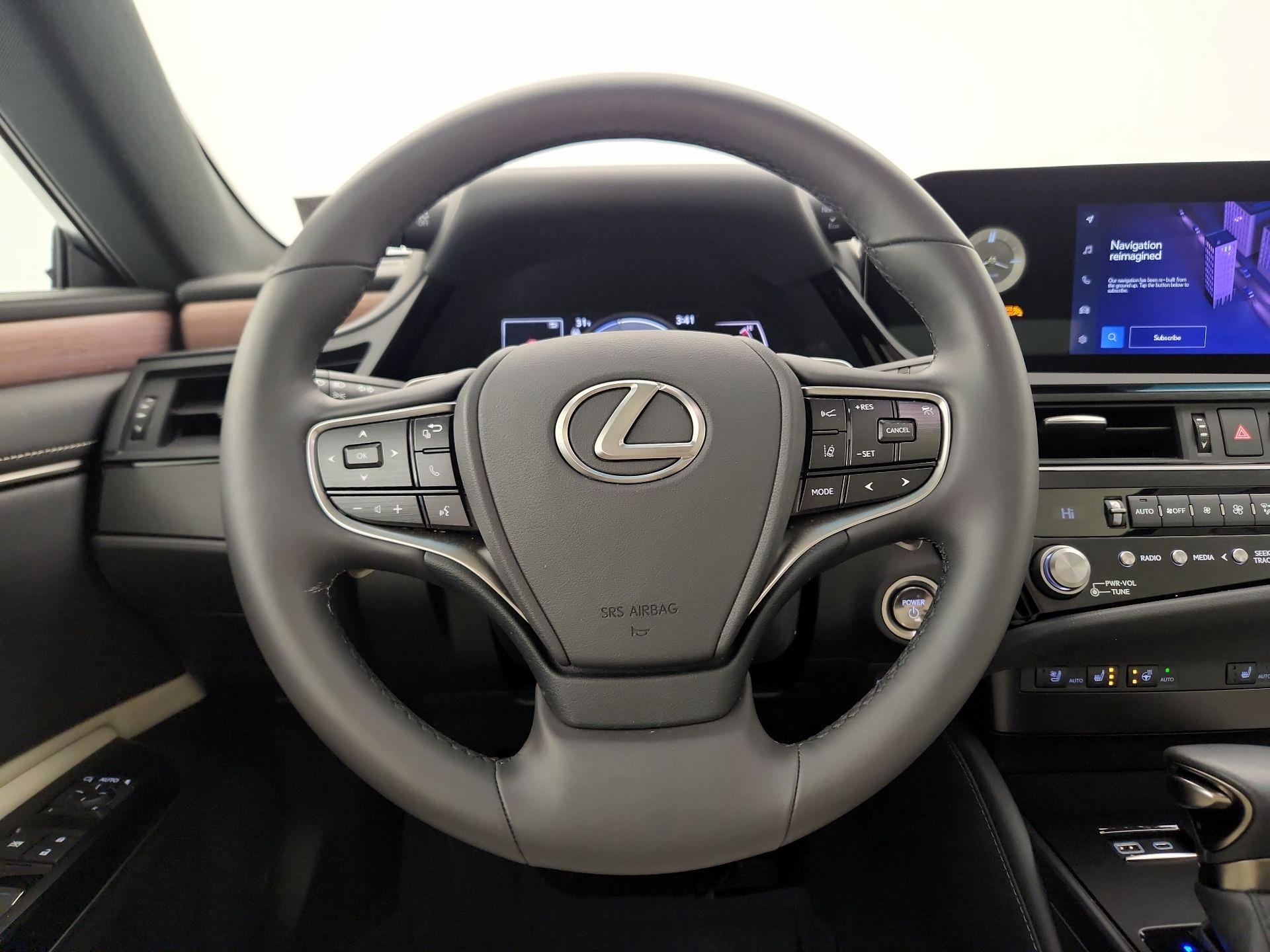 Thumbnail: 2023 Lexus ES - 10