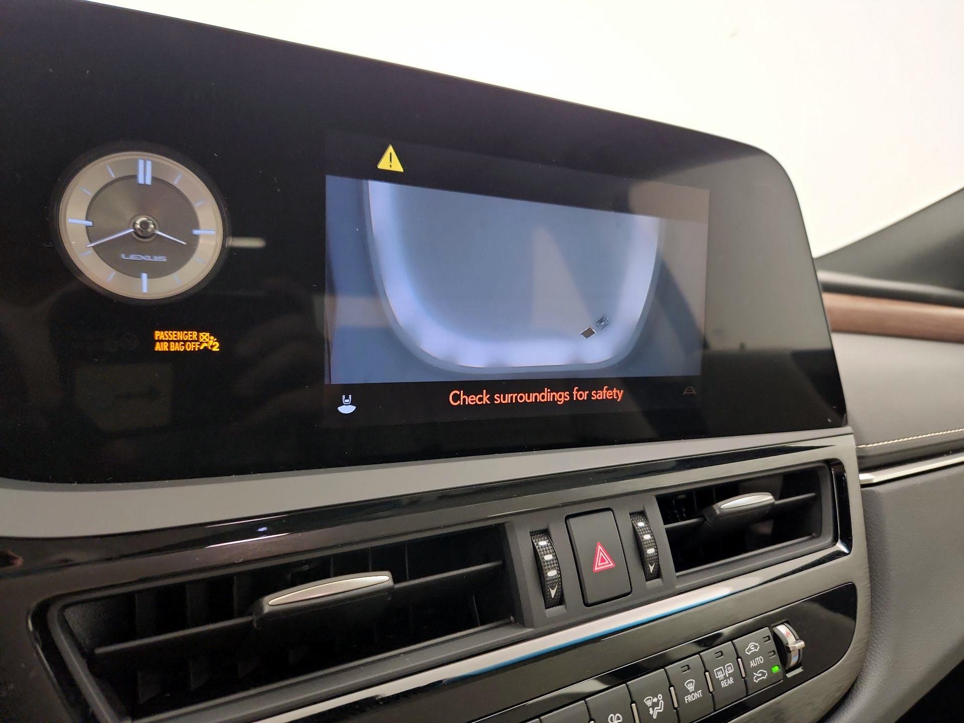 Thumbnail: 2023 Lexus ES - 14