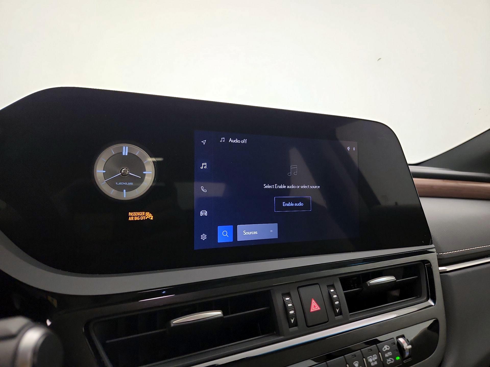 Thumbnail: 2023 Lexus ES - 15