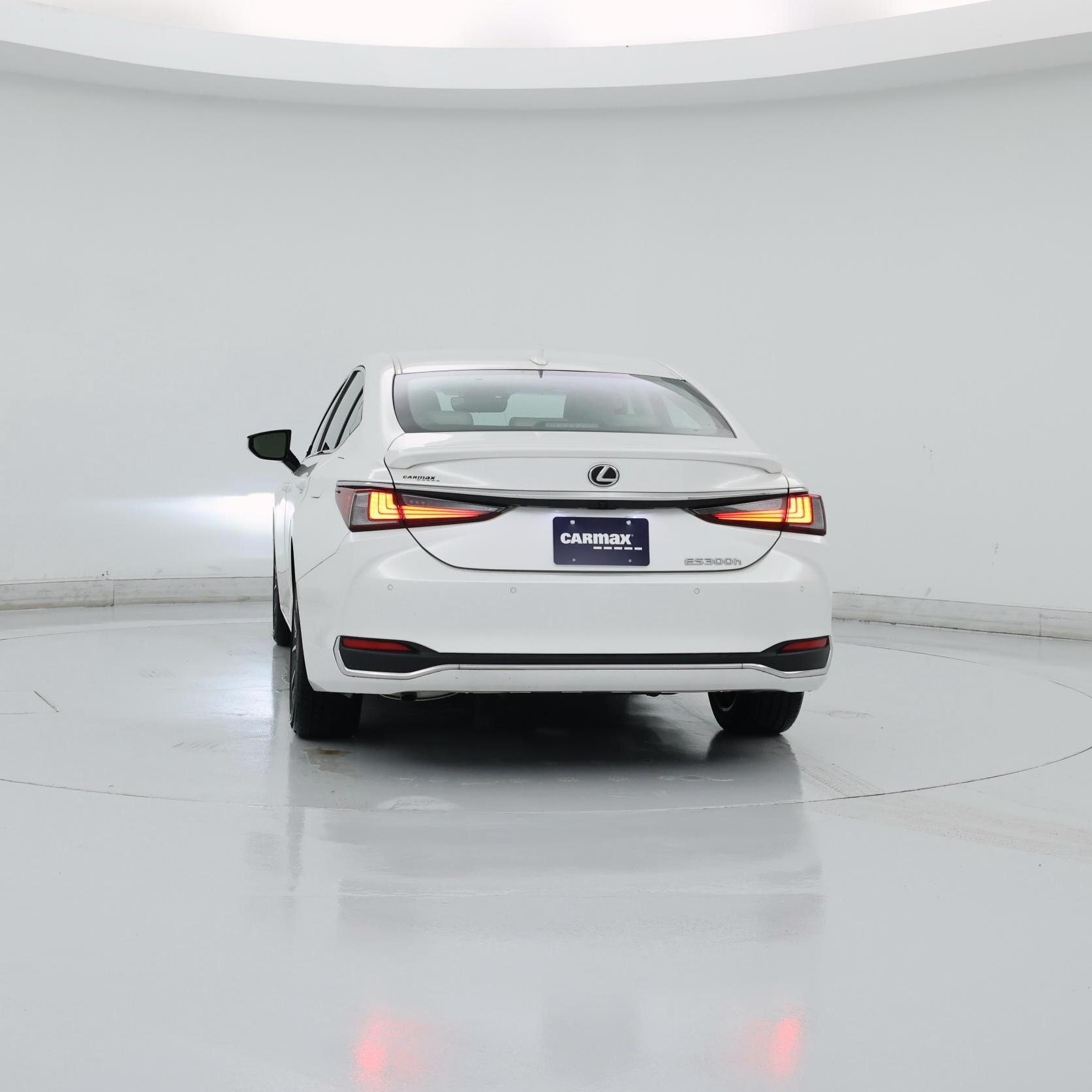 Thumbnail: 2023 Lexus ES - 6