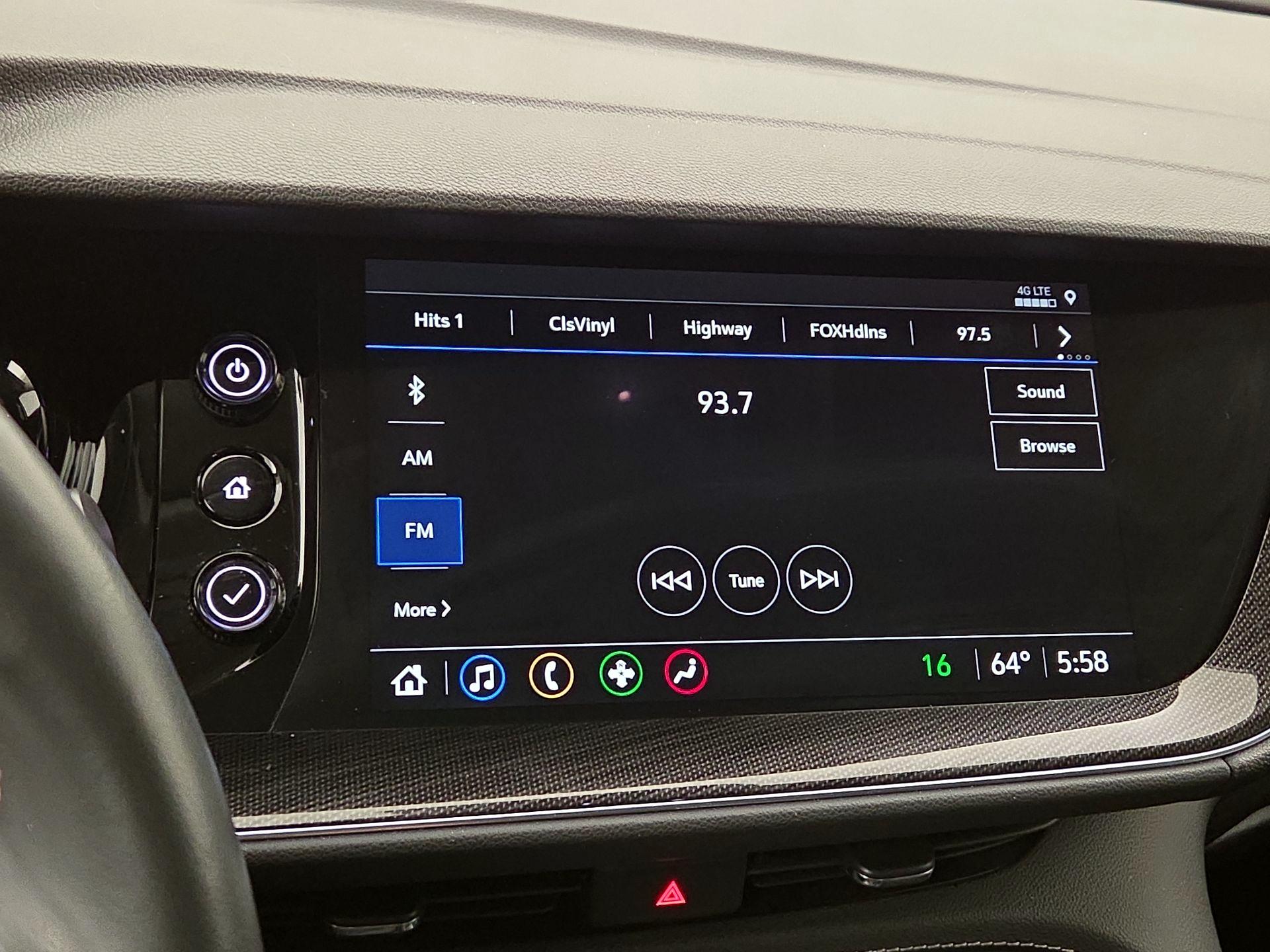 Thumbnail: 2022 Buick Envision - 15