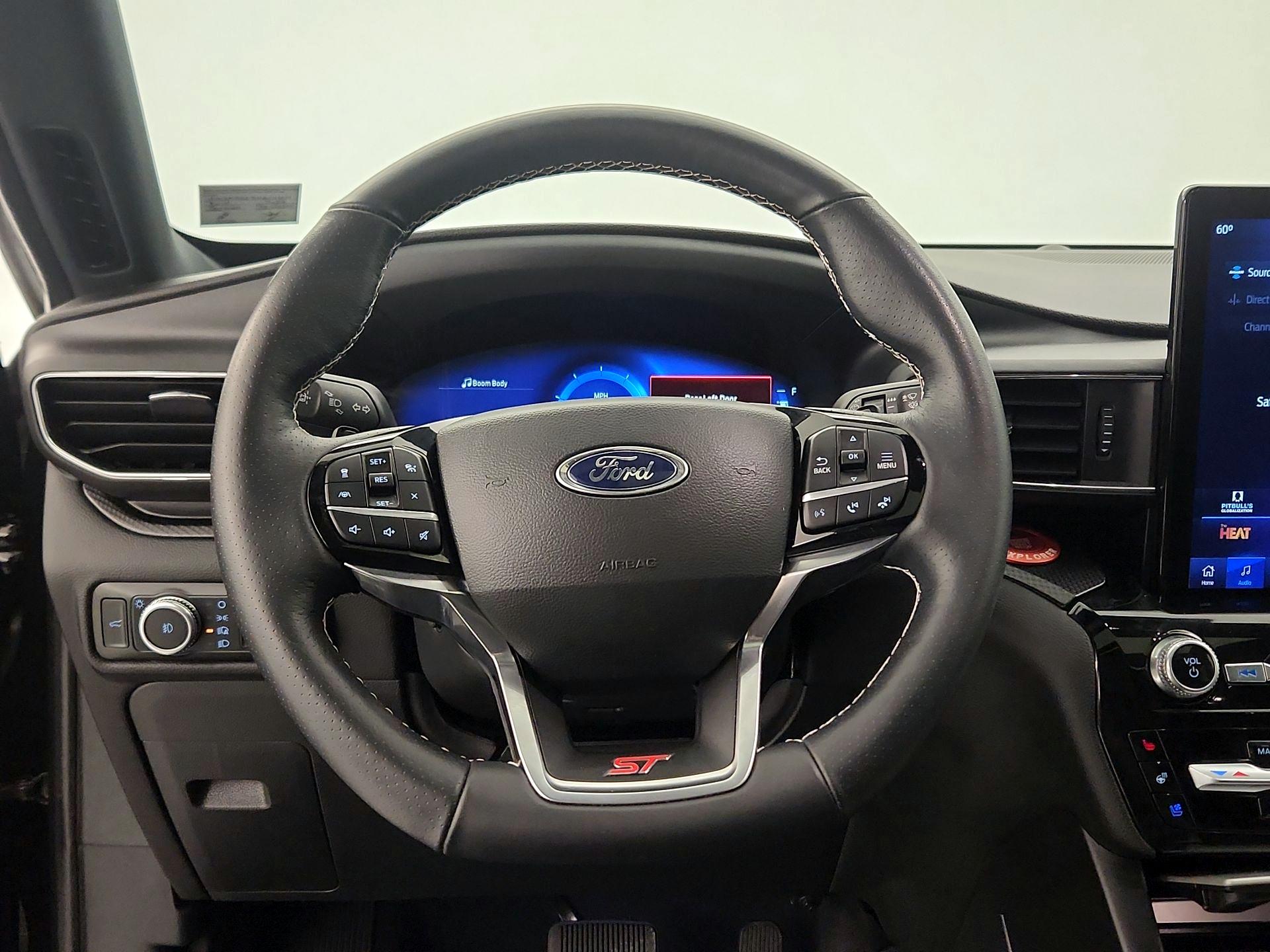 Thumbnail: 2022 Ford Explorer - 10