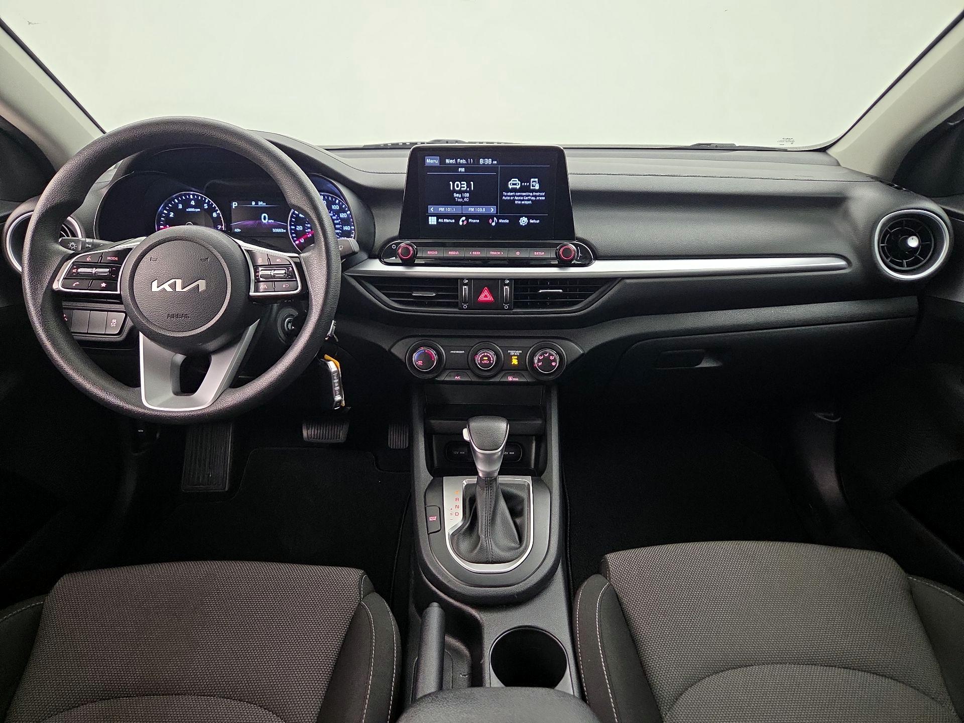 Thumbnail: 2022 Kia Forte - 9