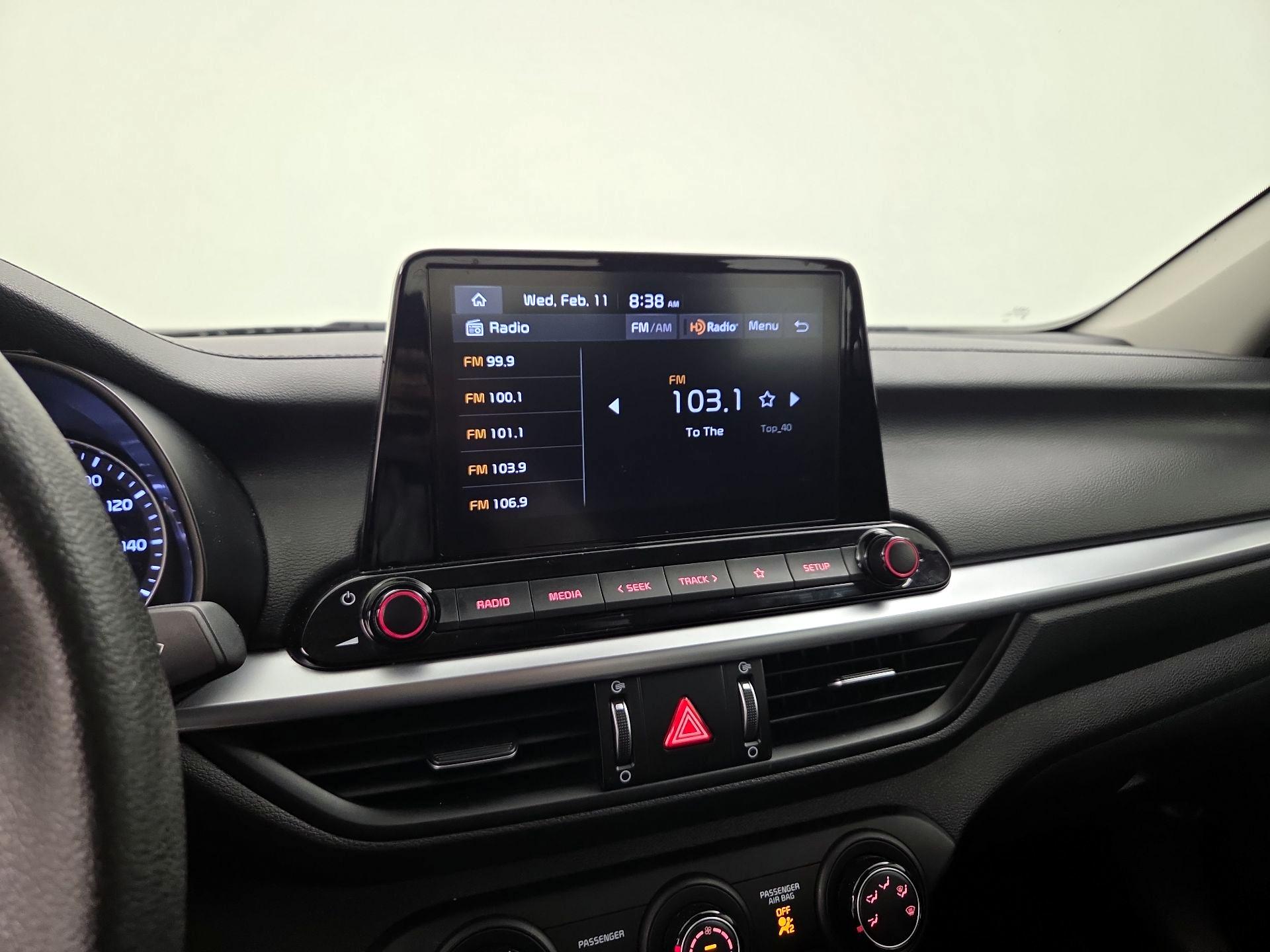 Thumbnail: 2022 Kia Forte - 15