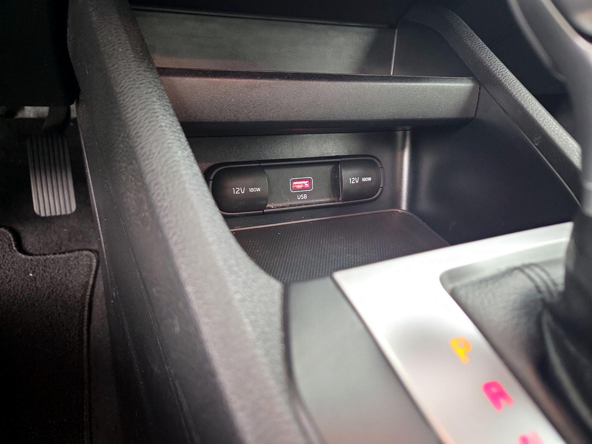 Thumbnail: 2022 Kia Forte - 18