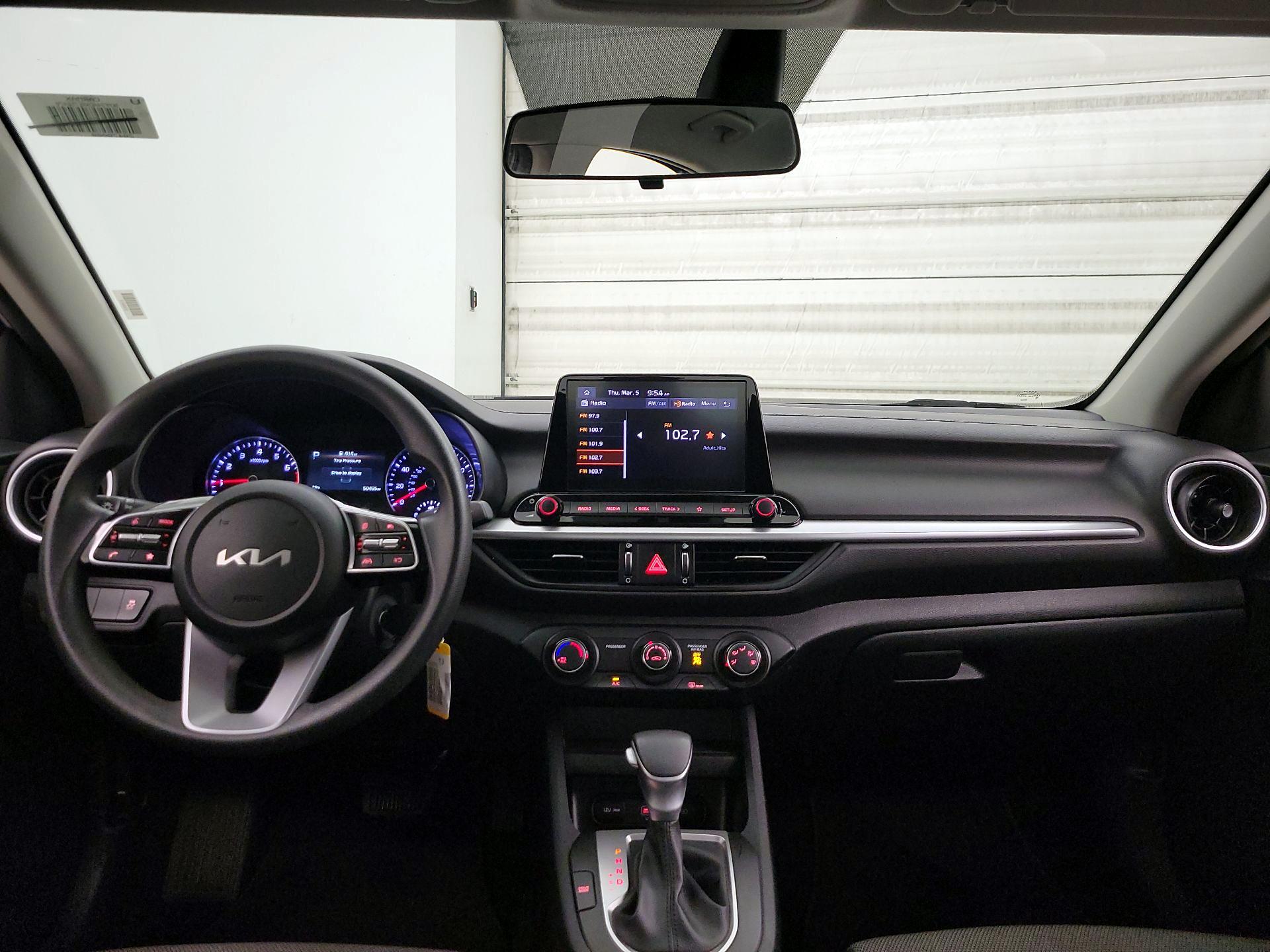 Thumbnail: 2024 Kia Forte - 9