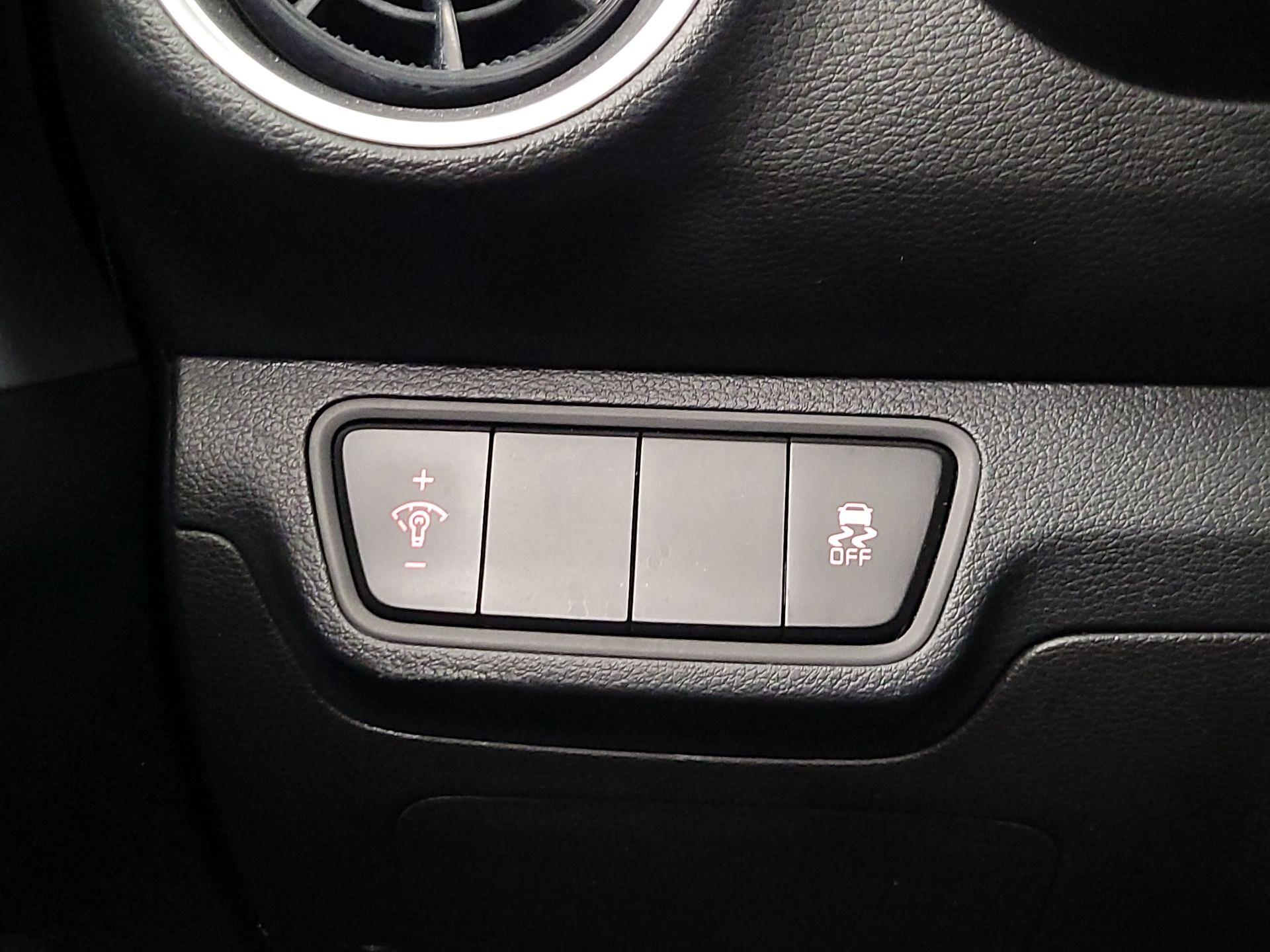 Thumbnail: 2024 Kia Forte - 13