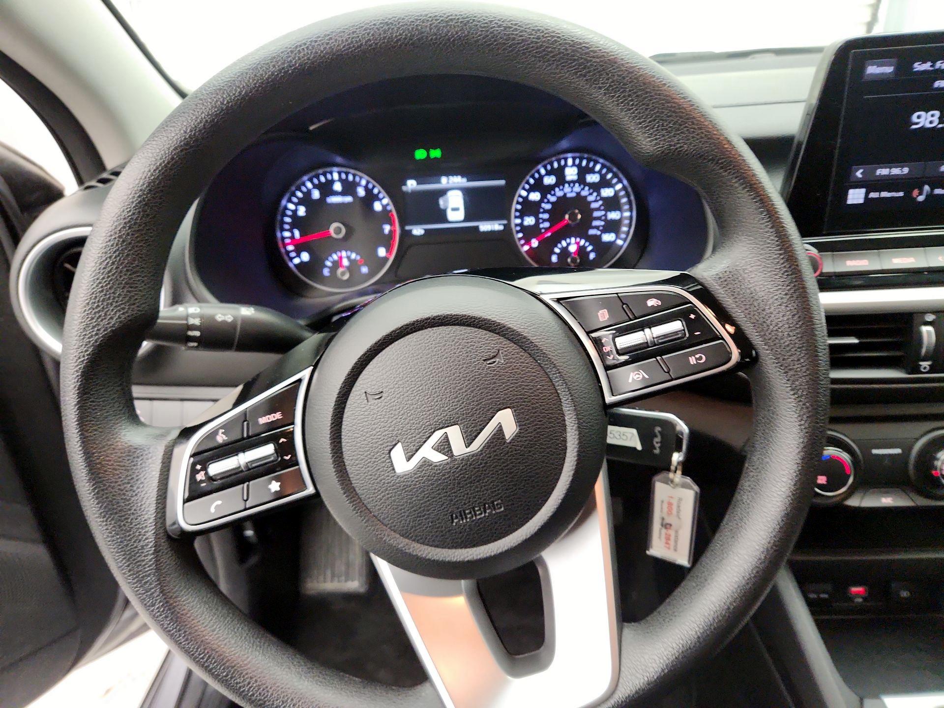 Thumbnail: 2024 Kia Forte - 10