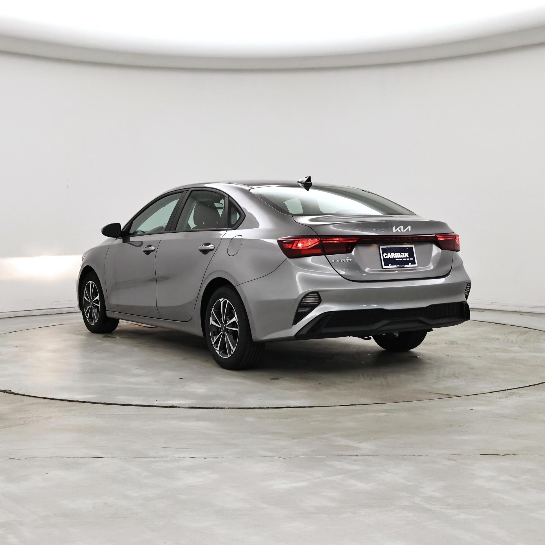 Thumbnail: 2024 Kia Forte - 2