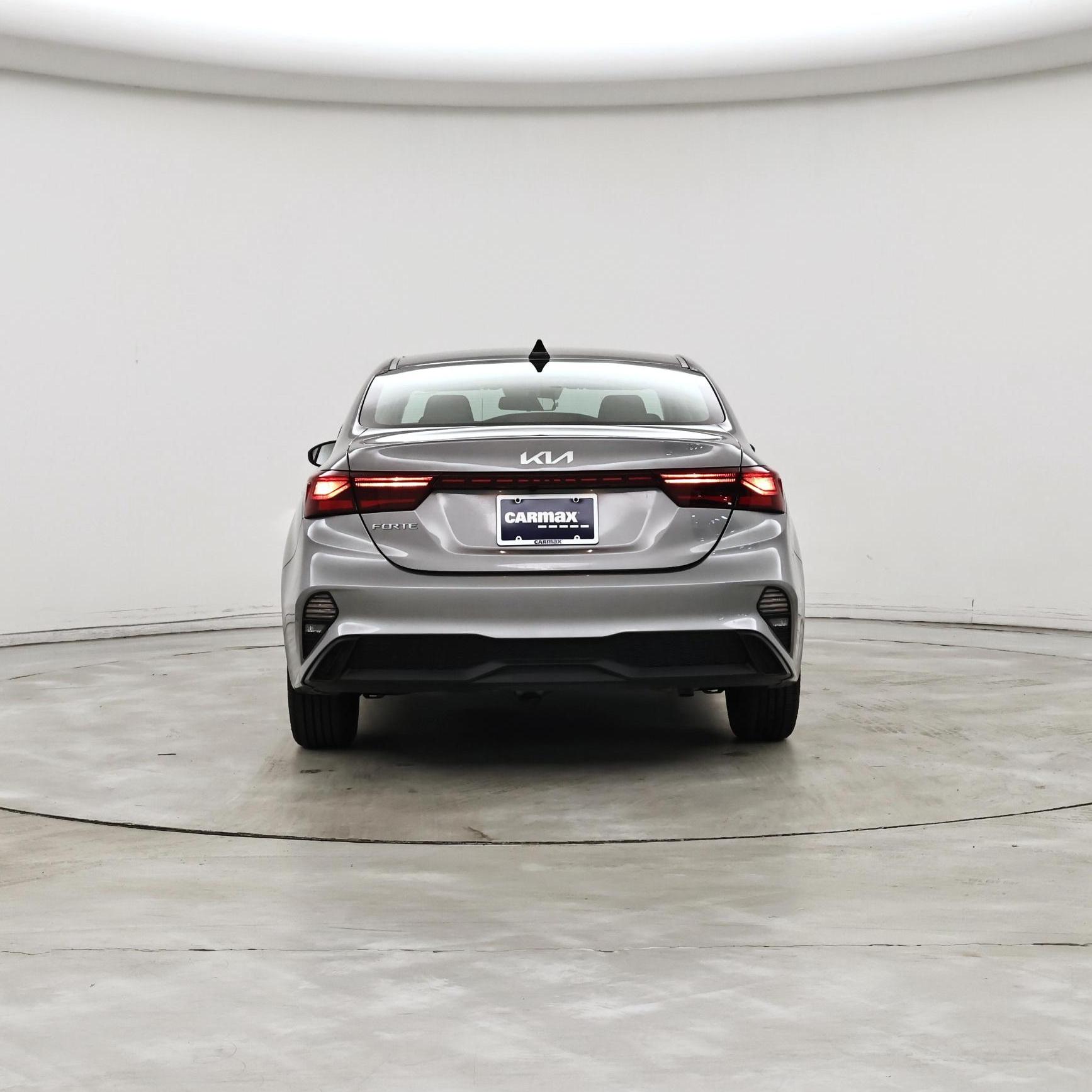 Thumbnail: 2024 Kia Forte - 6