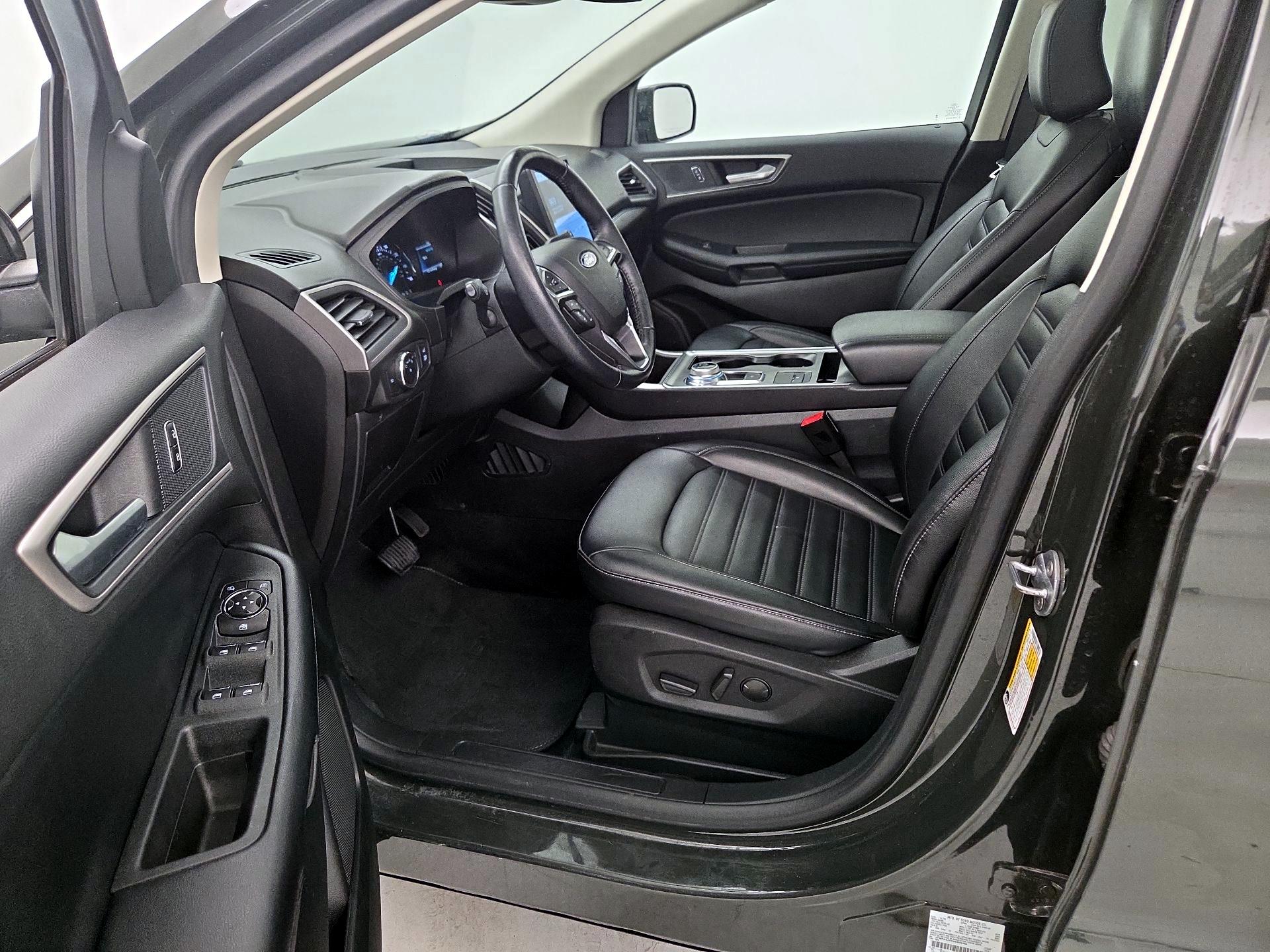 Thumbnail: 2022 Ford Edge - 11