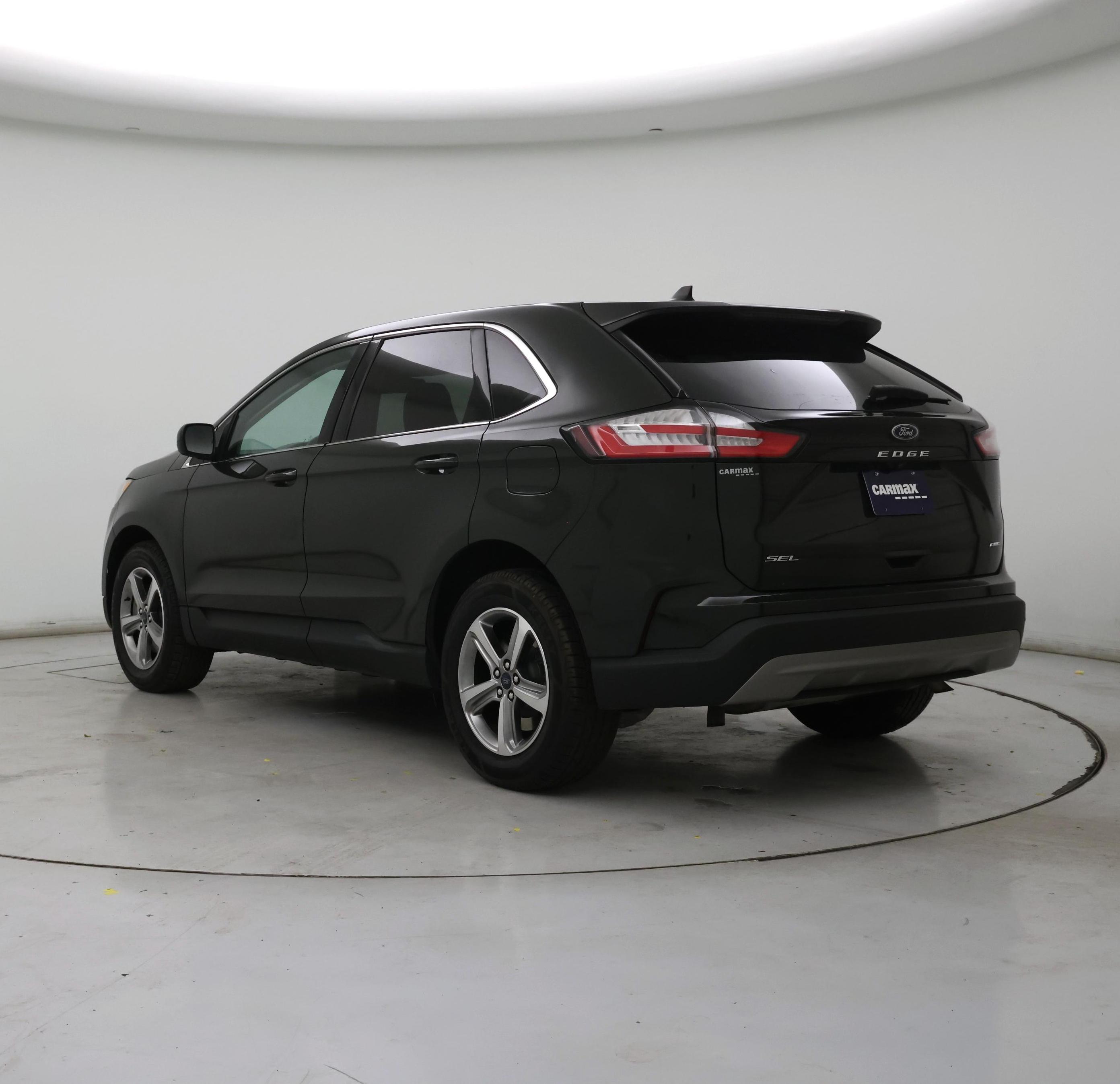 Thumbnail: 2022 Ford Edge - 2