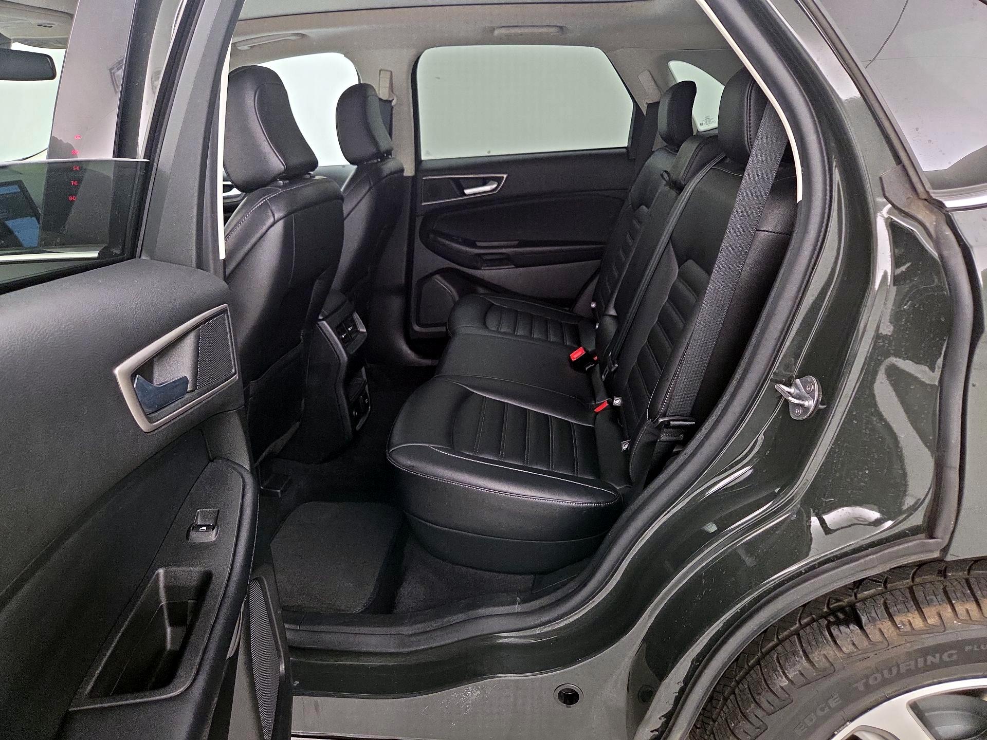 Thumbnail: 2022 Ford Edge - 20