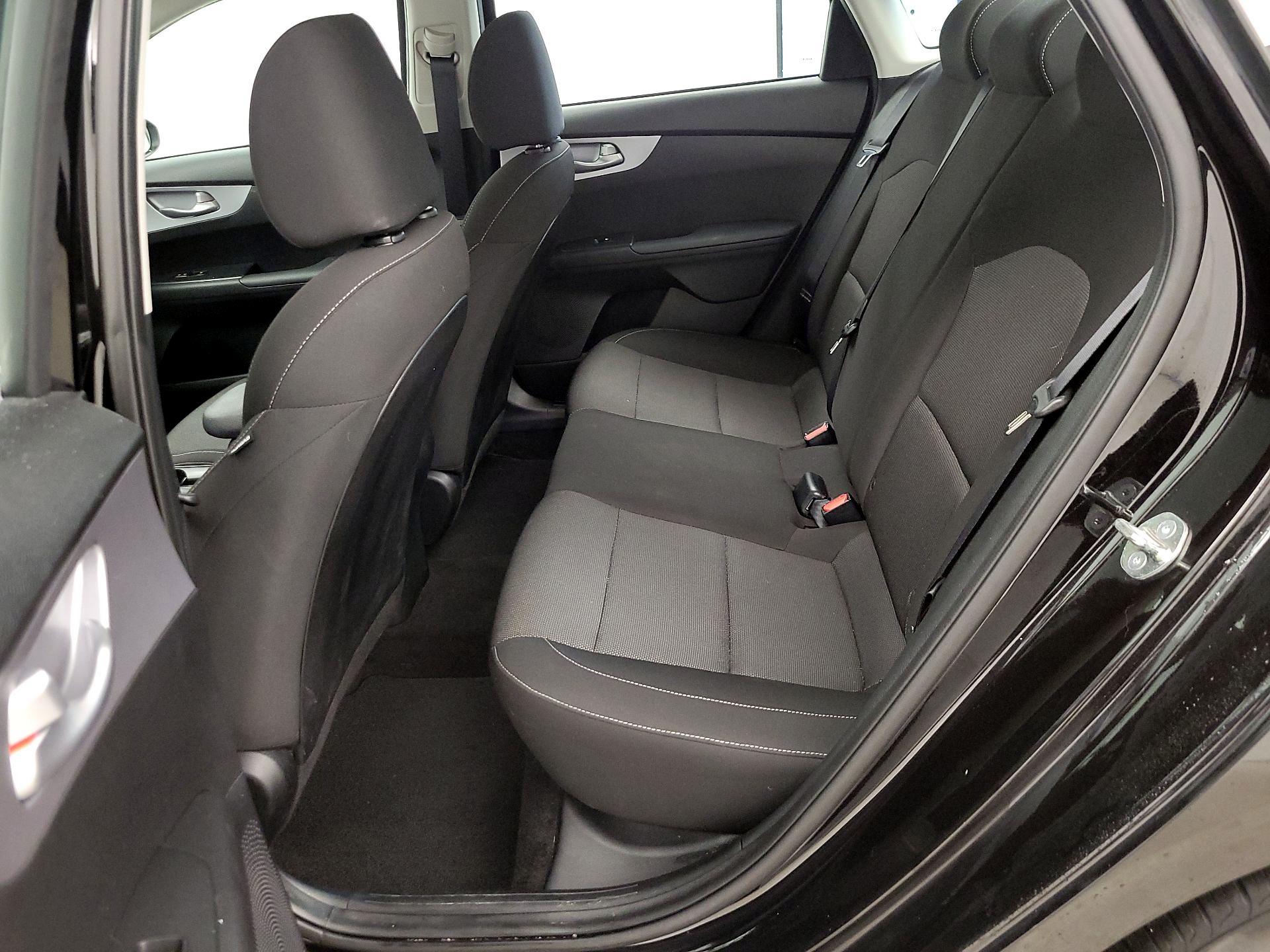 Thumbnail: 2023 Kia Forte - 19