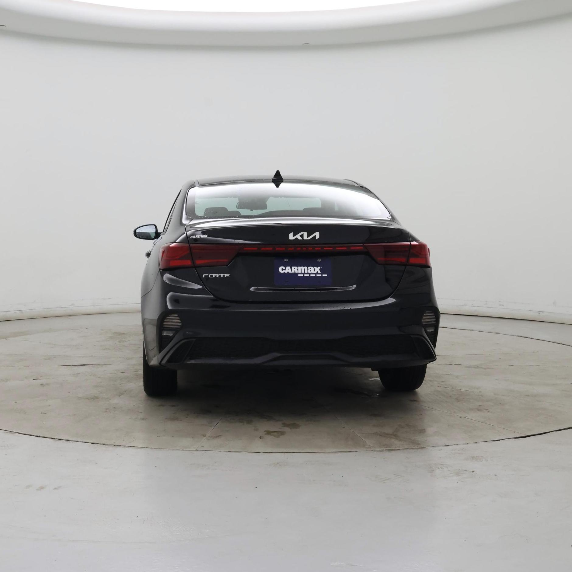 Thumbnail: 2023 Kia Forte - 6