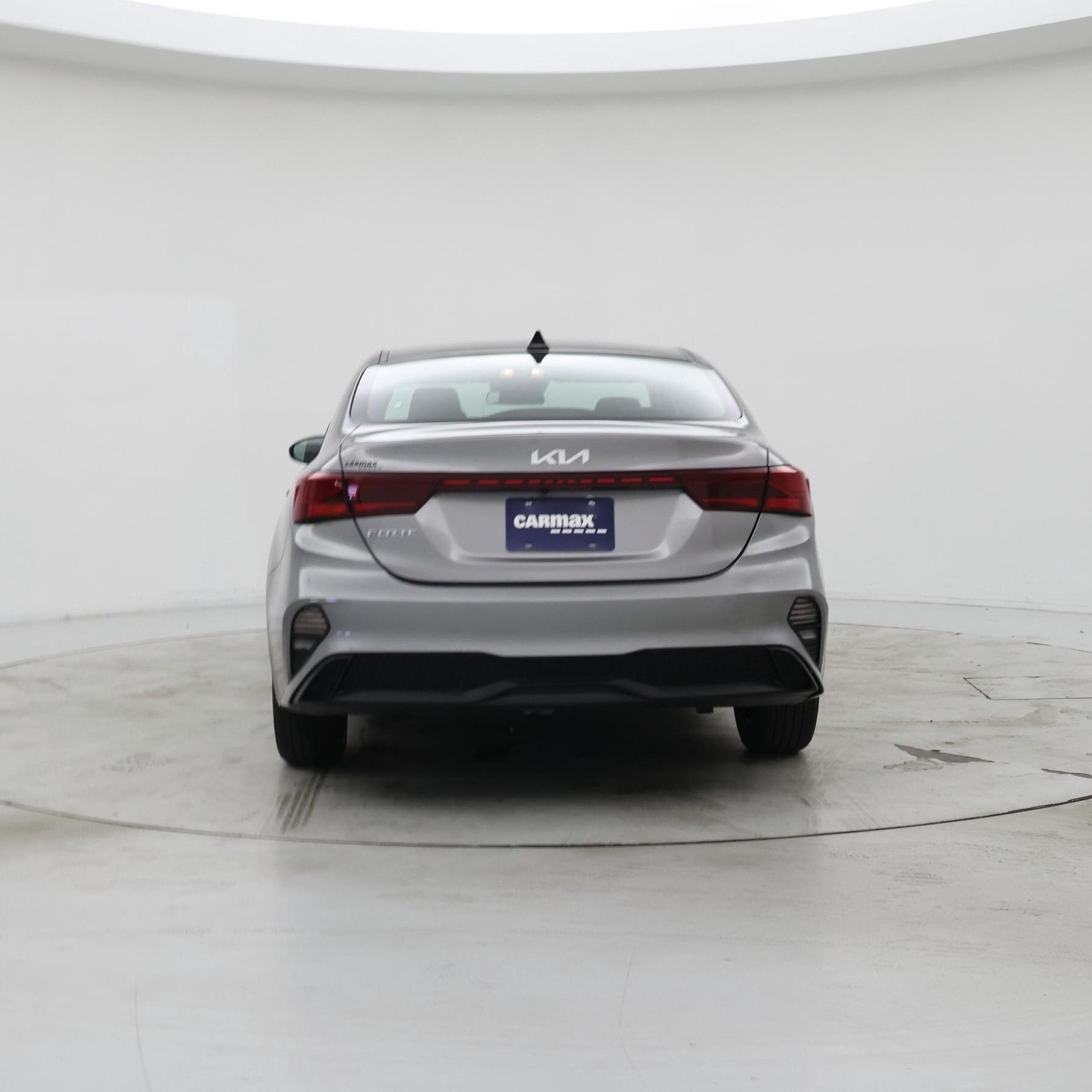 Thumbnail: 2023 Kia Forte - 6