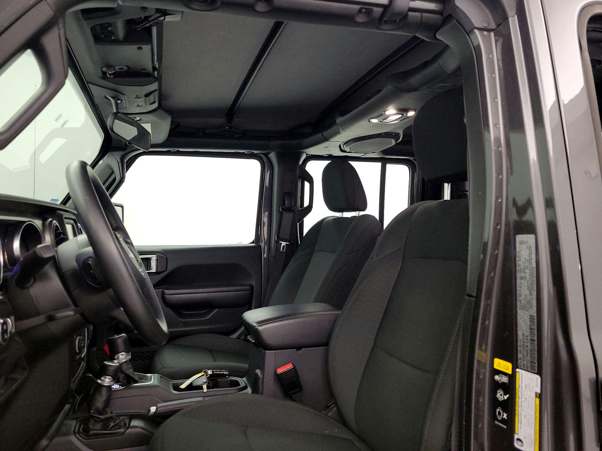 Thumbnail: 2021 Jeep Gladiator - 20