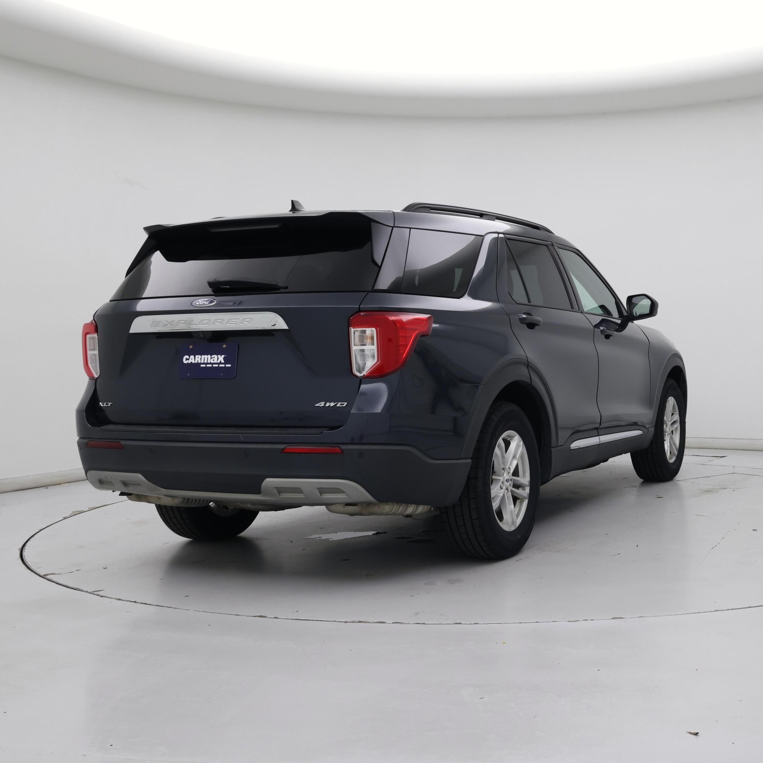 Thumbnail: 2022 Ford Explorer - 8