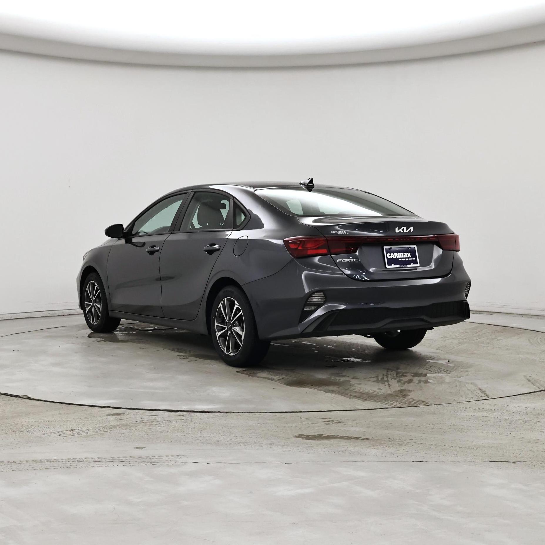 Thumbnail: 2024 Kia Forte - 2