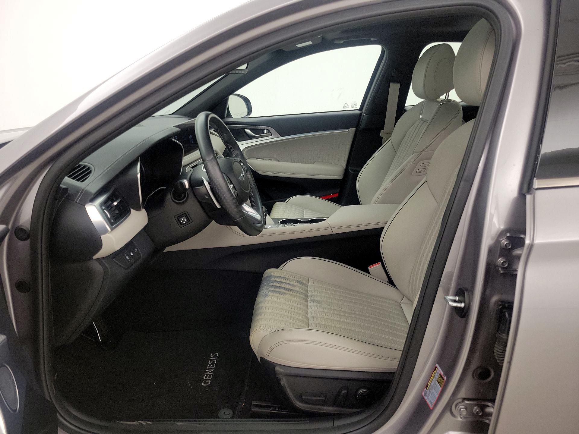 Thumbnail: 2023 Genesis G70 - 11