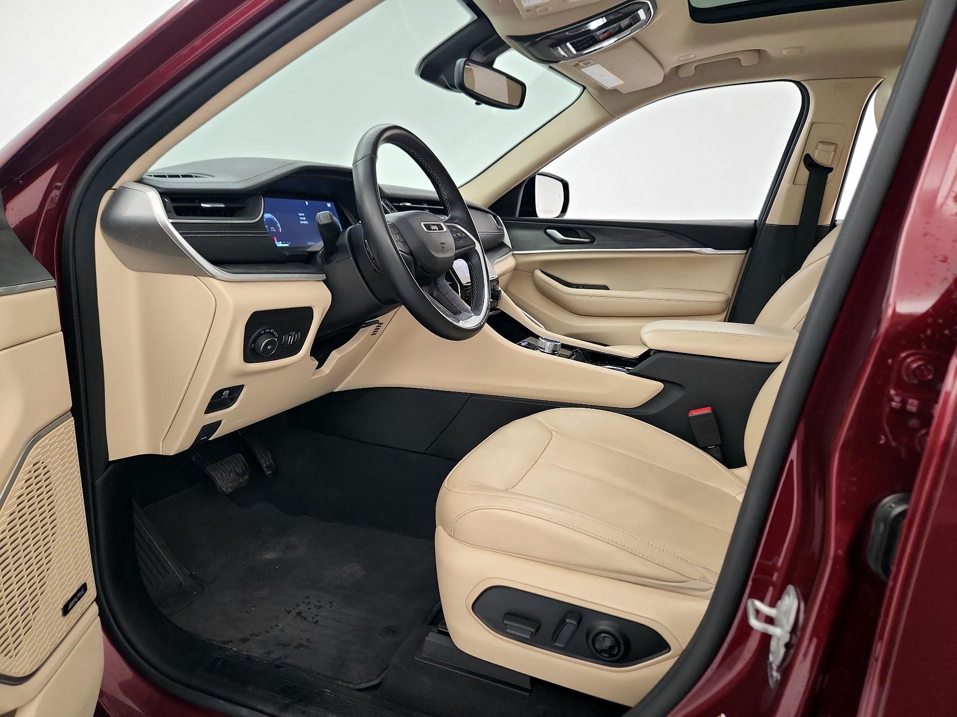 Thumbnail: 2021 Jeep Grand Cherokee L - 11