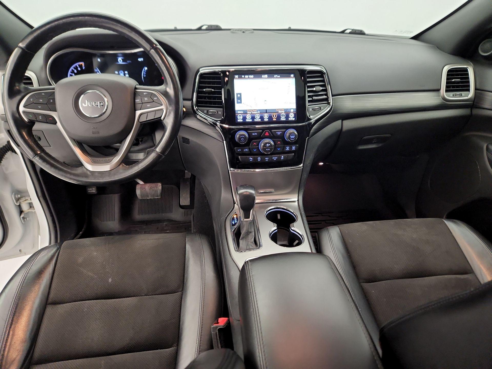 Thumbnail: 2020 Jeep Grand Cherokee - 9