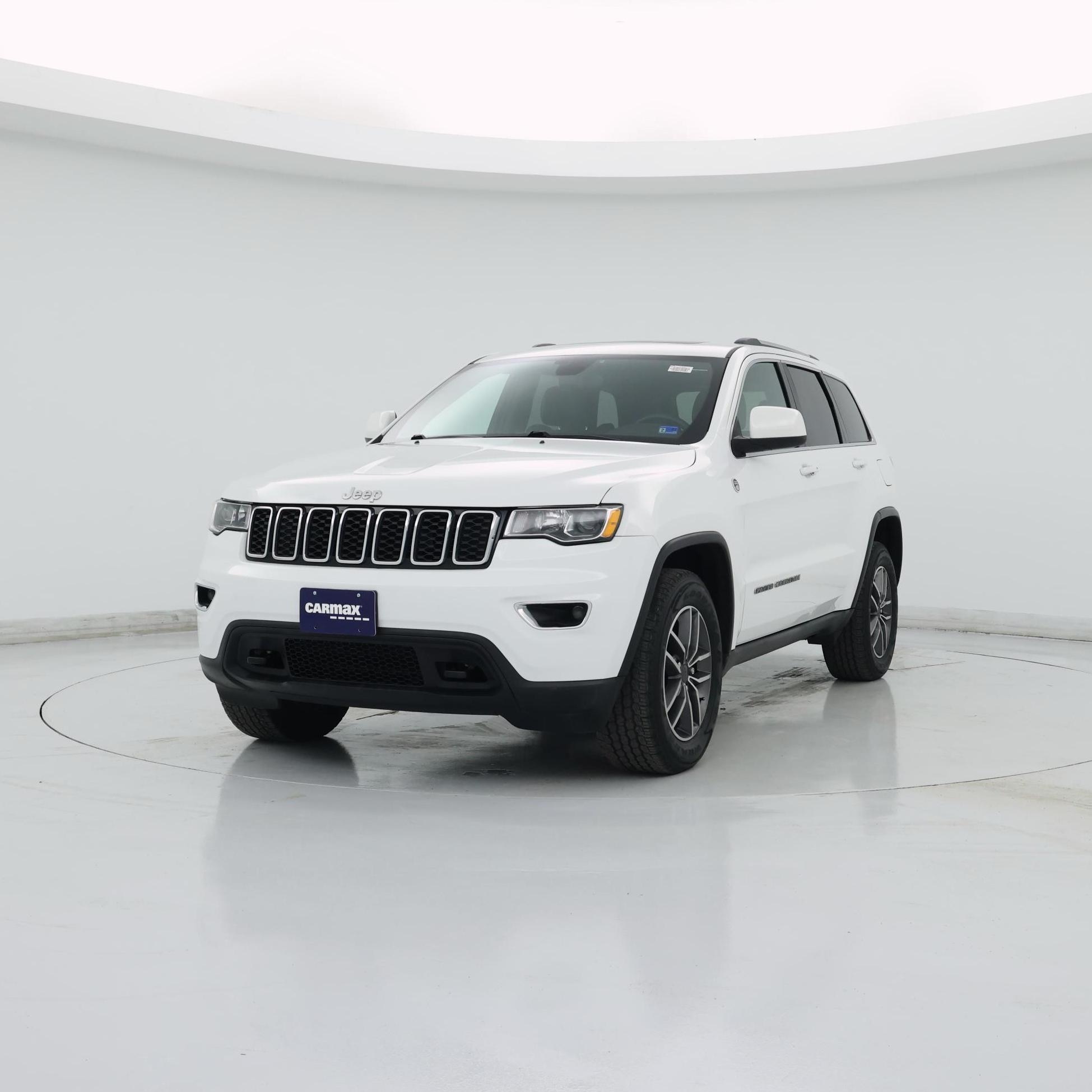 Thumbnail: 2020 Jeep Grand Cherokee - 4