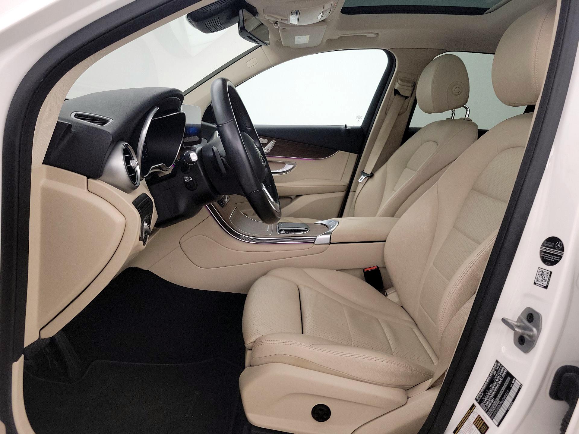 Thumbnail: 2022 Mercedes-Benz GLC - 11