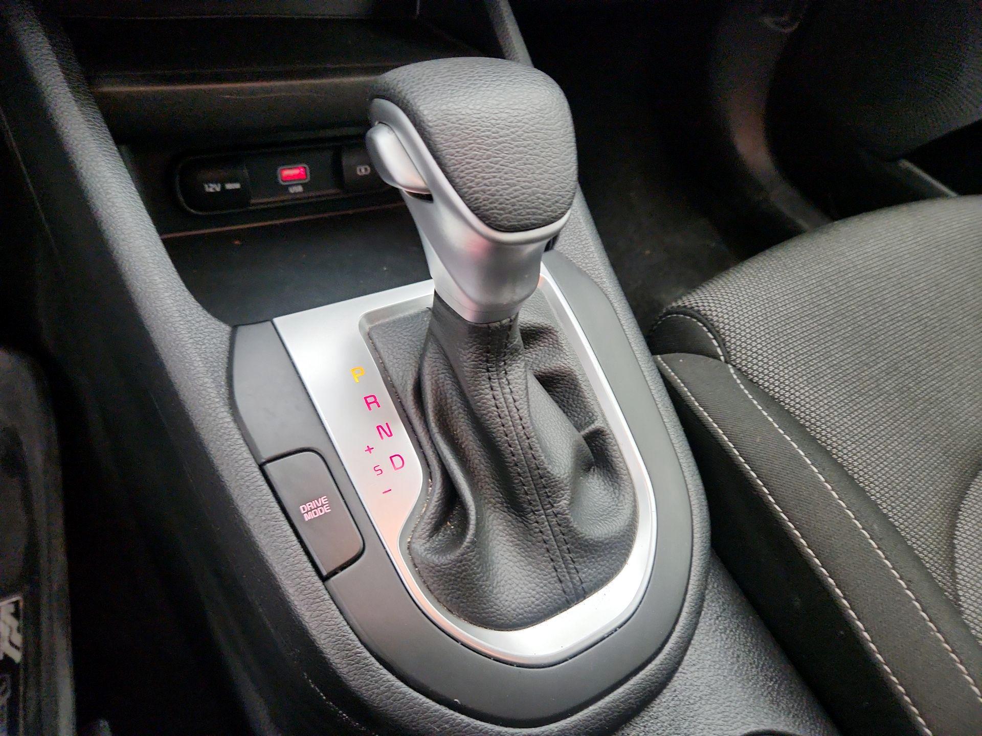 Thumbnail: 2024 Kia Forte - 17