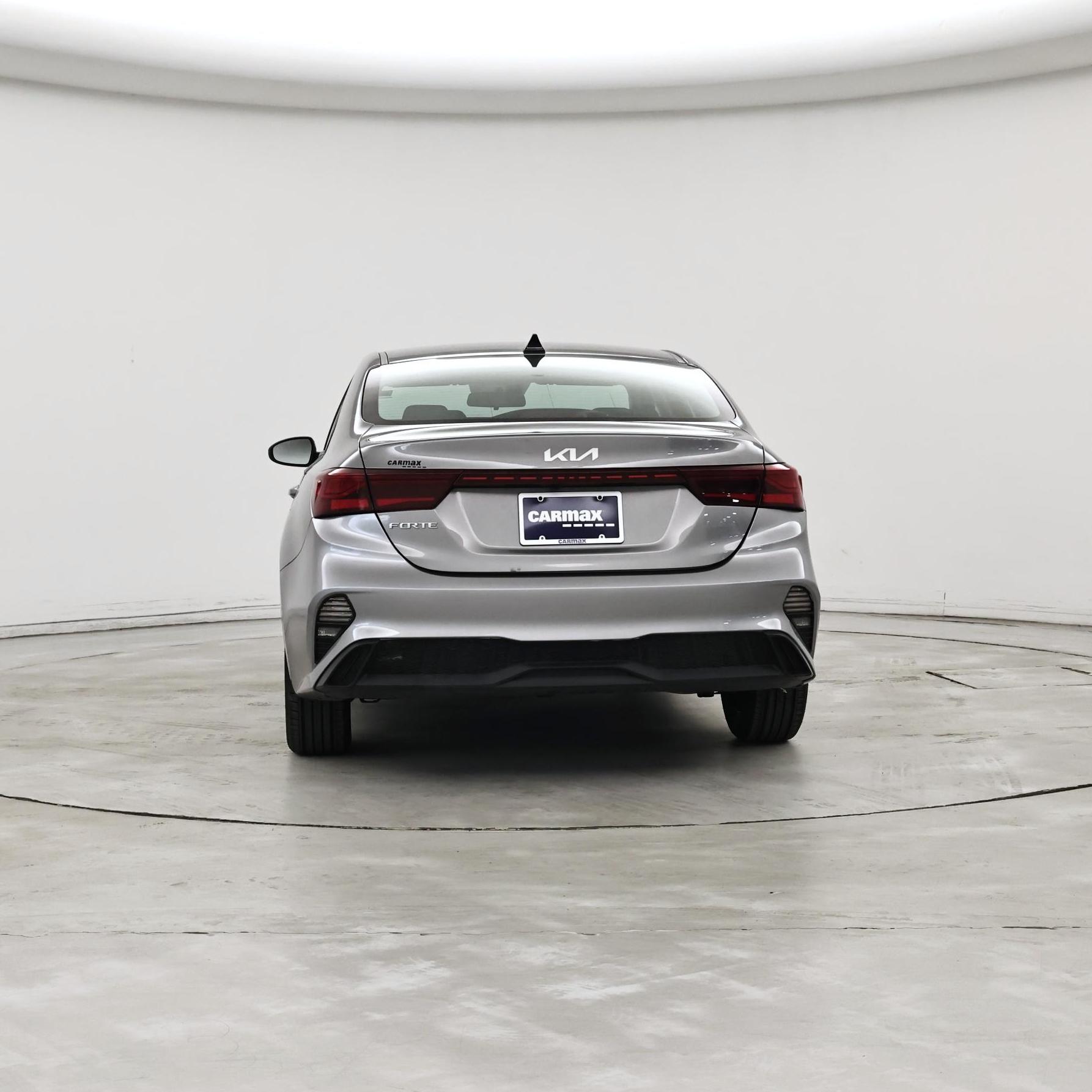 Thumbnail: 2024 Kia Forte - 6