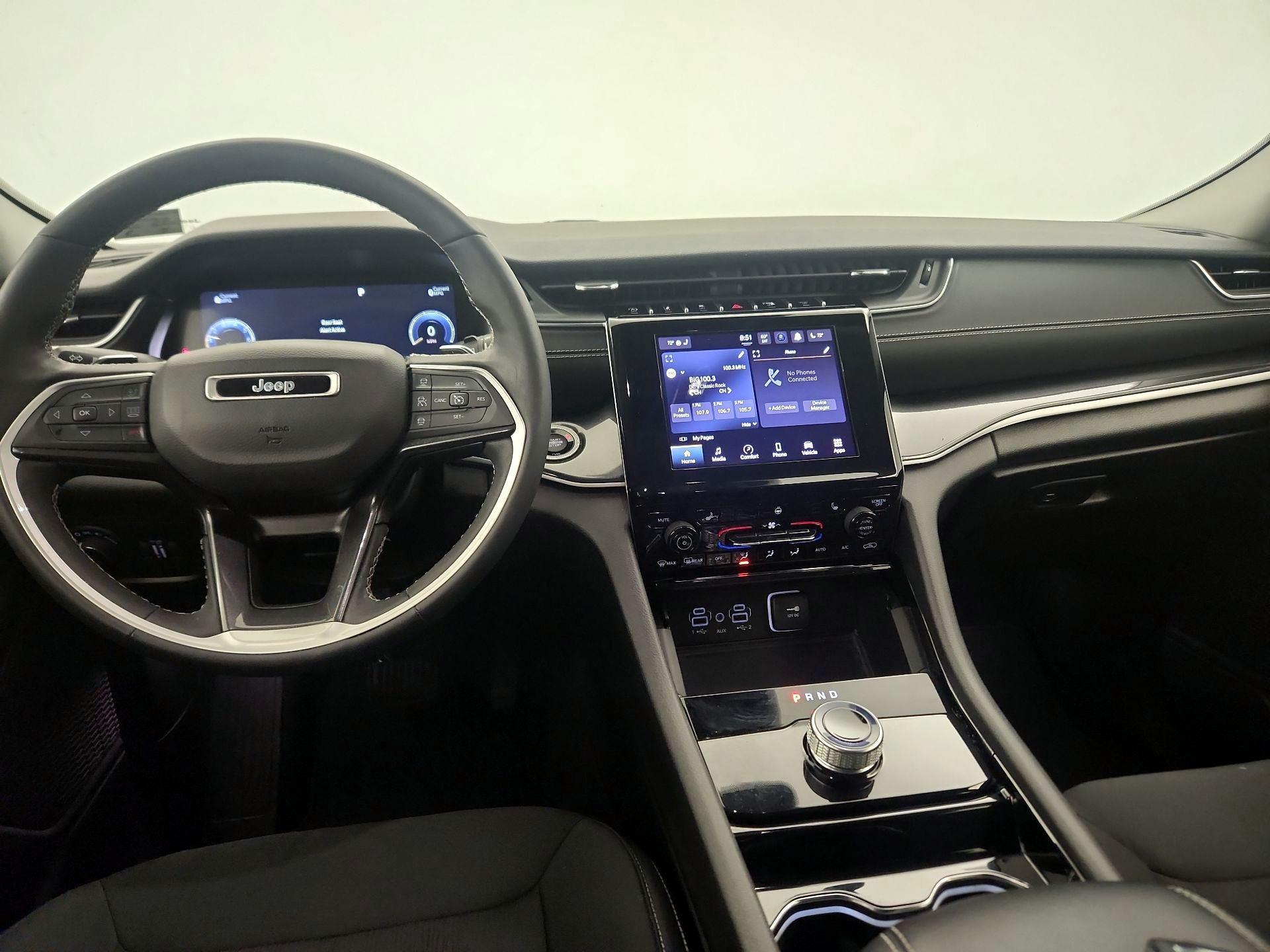 Thumbnail: 2023 Jeep Grand Cherokee - 9