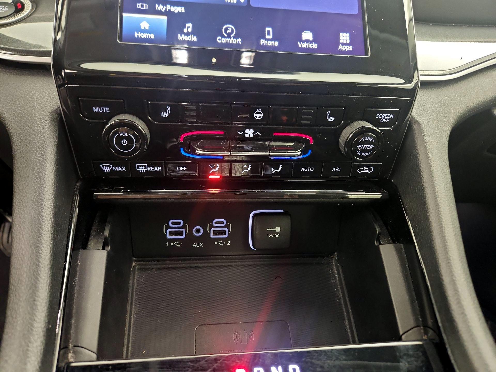 Thumbnail: 2023 Jeep Grand Cherokee - 16