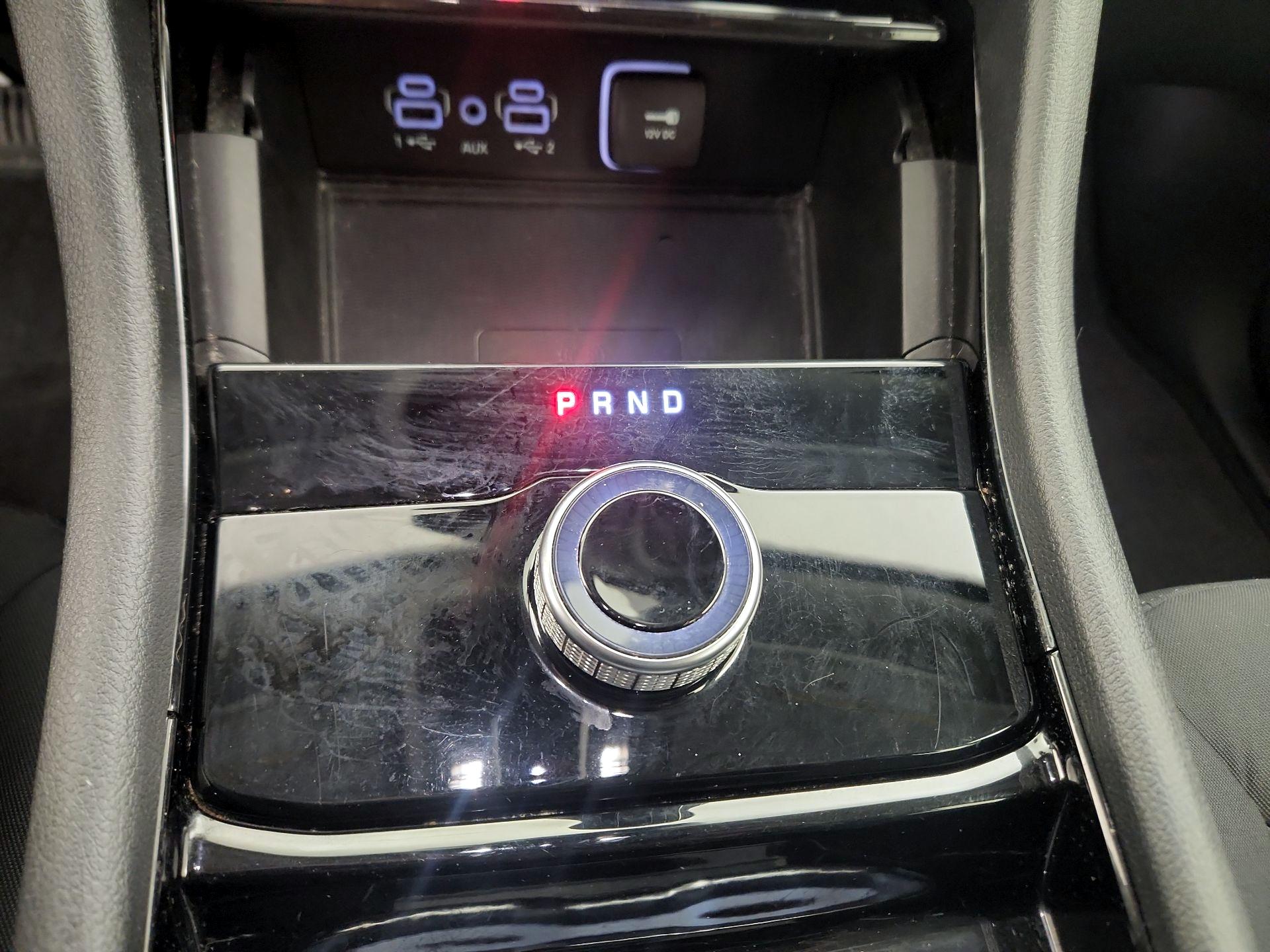 Thumbnail: 2023 Jeep Grand Cherokee - 17