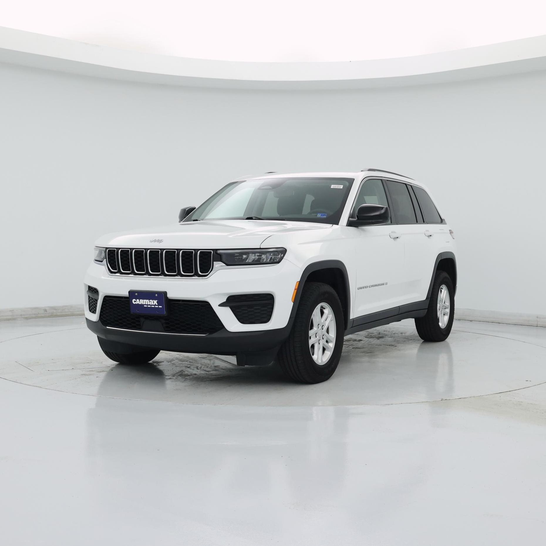 Thumbnail: 2023 Jeep Grand Cherokee - 4