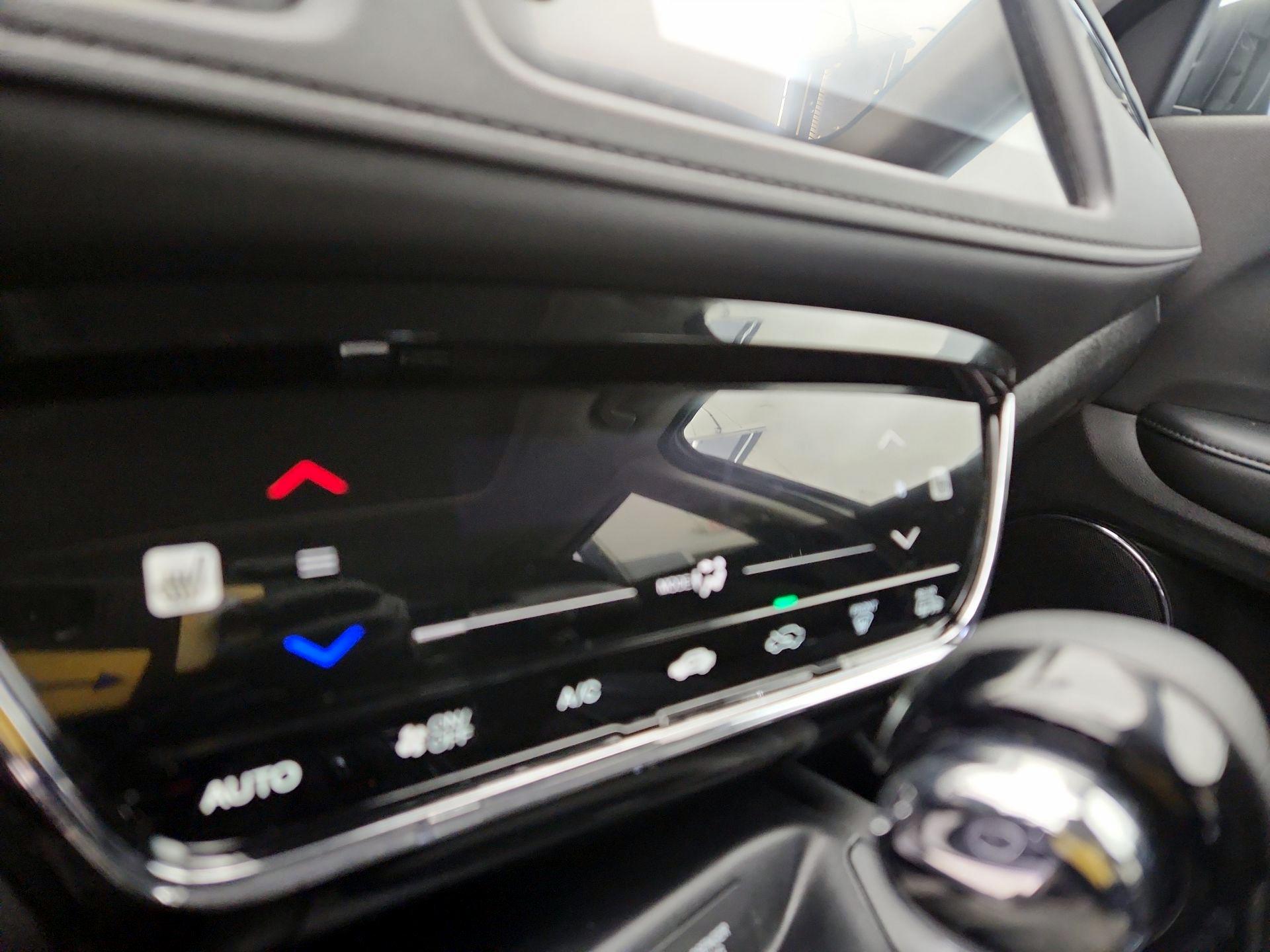 Thumbnail: 2020 Honda HR-V - 16