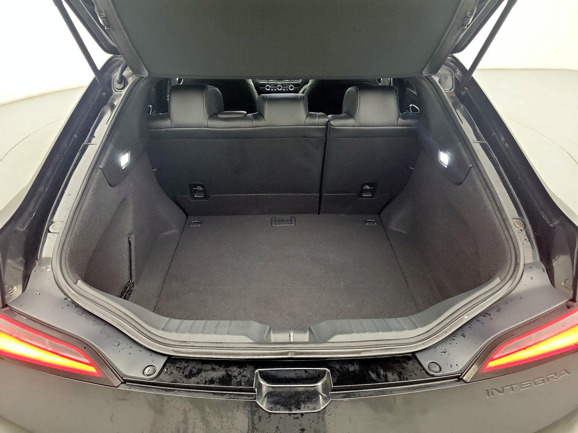 Thumbnail: 2023 Acura Integra - 19