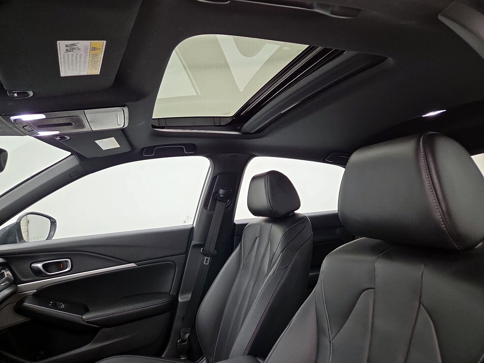 Thumbnail: 2023 Acura Integra - 19