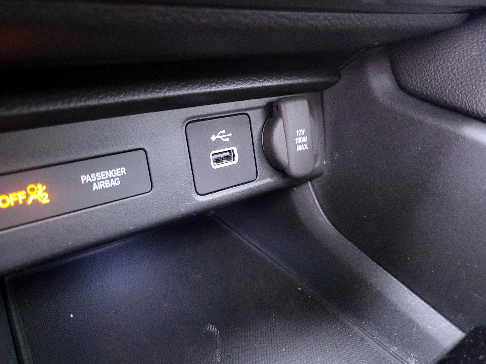 Thumbnail: 2023 Acura Integra - 17