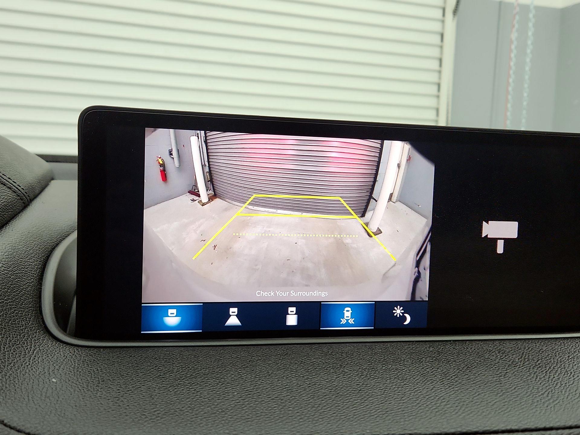 Thumbnail: 2023 Acura MDX - 14