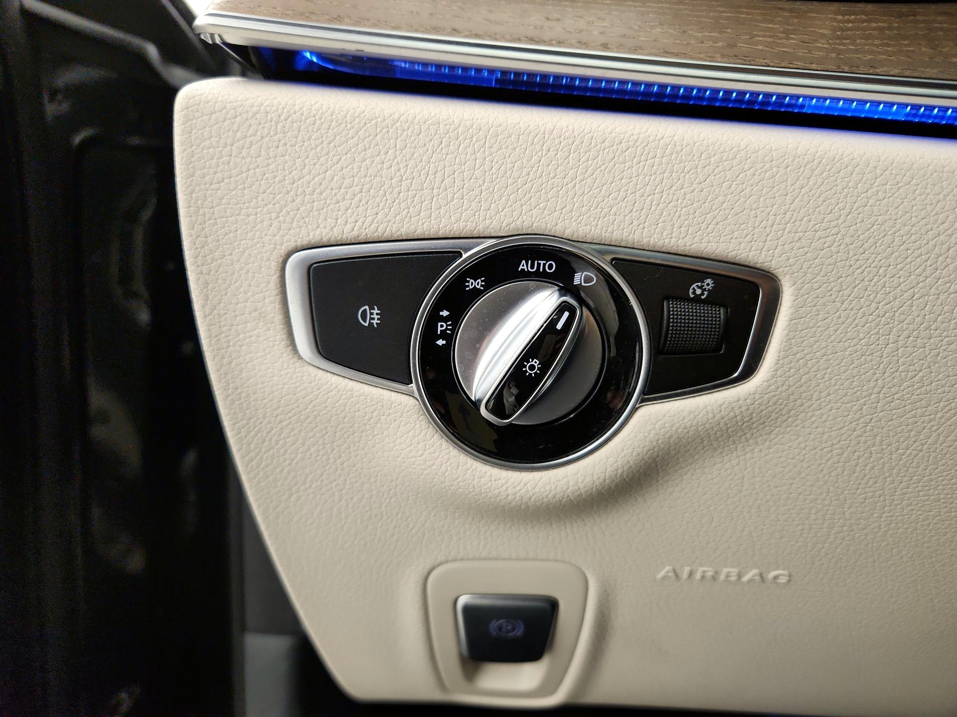 Thumbnail: 2022 Mercedes-Benz E-Class - 13