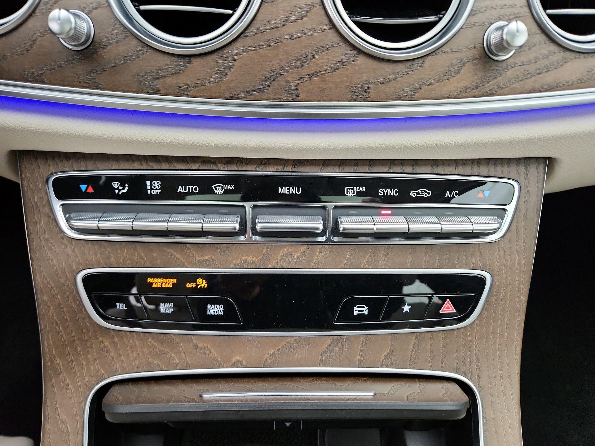 Thumbnail: 2022 Mercedes-Benz E-Class - 17