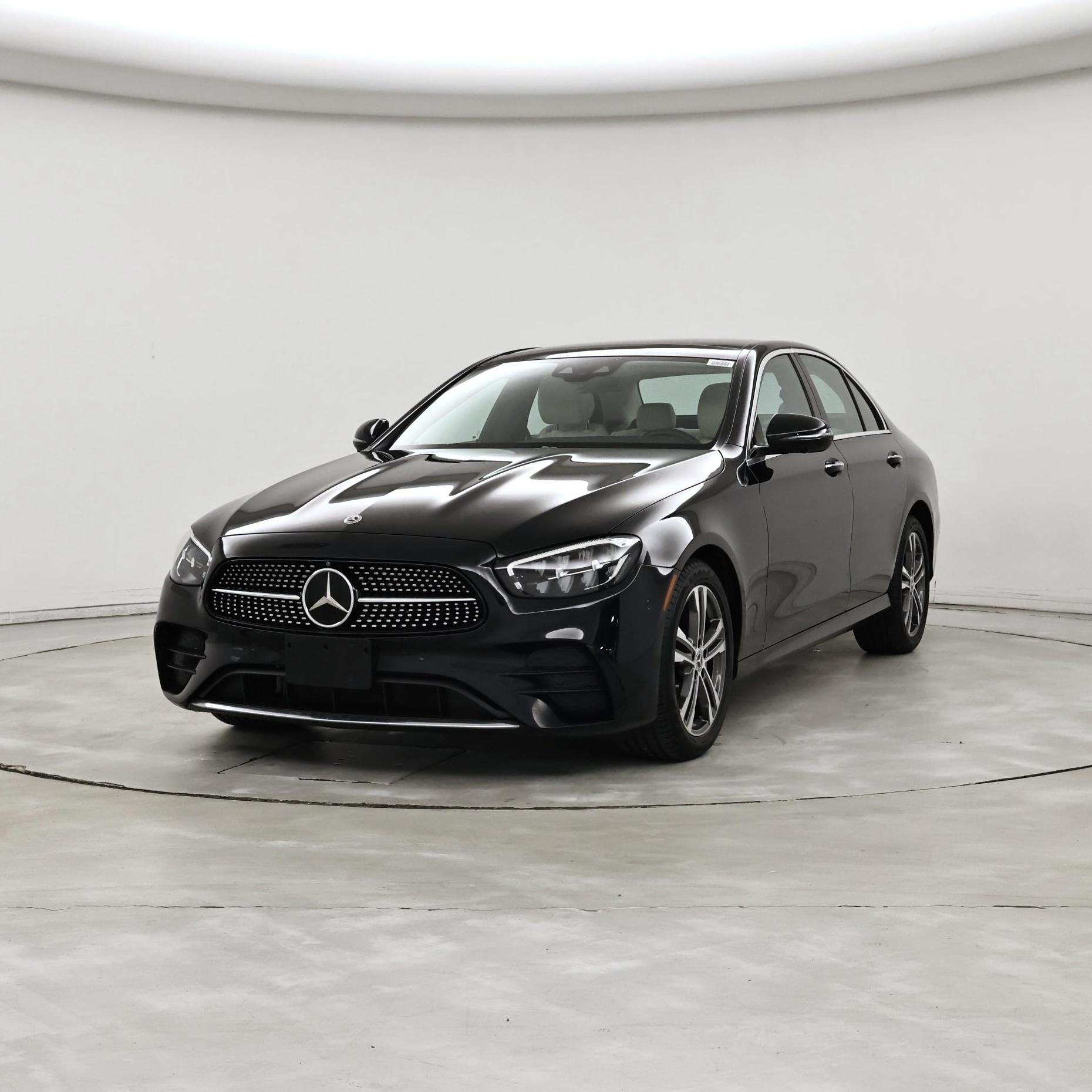 Thumbnail: 2022 Mercedes-Benz E-Class - 4